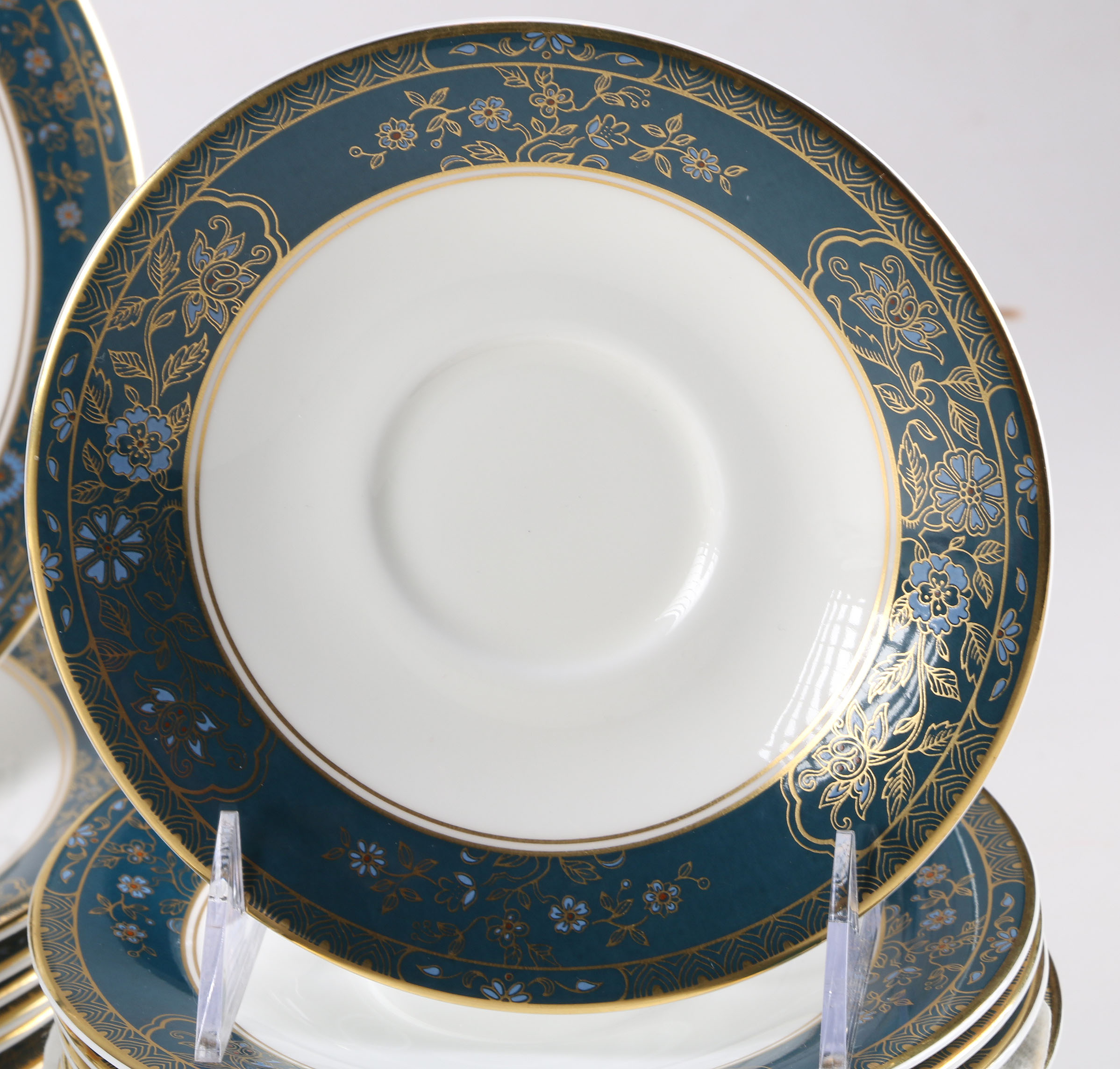 Royal Doulton "Carlyle" China Set
