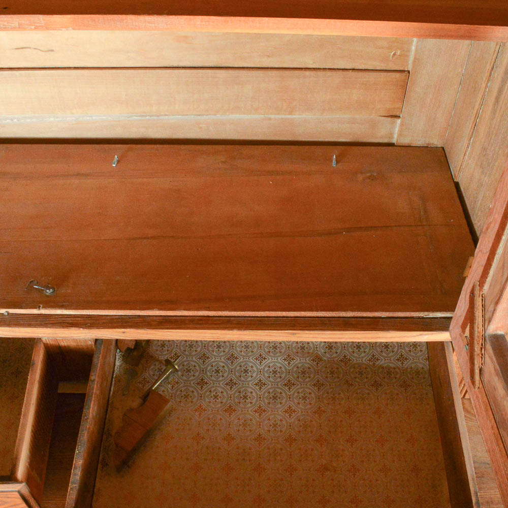 Antique Oak Eastlake Style Stepback Cupboard