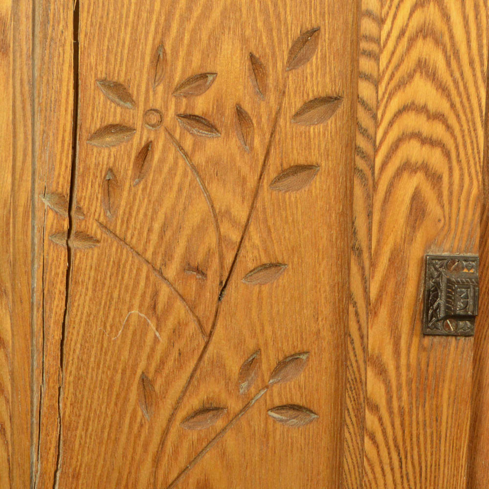 Antique Oak Eastlake Style Stepback Cupboard