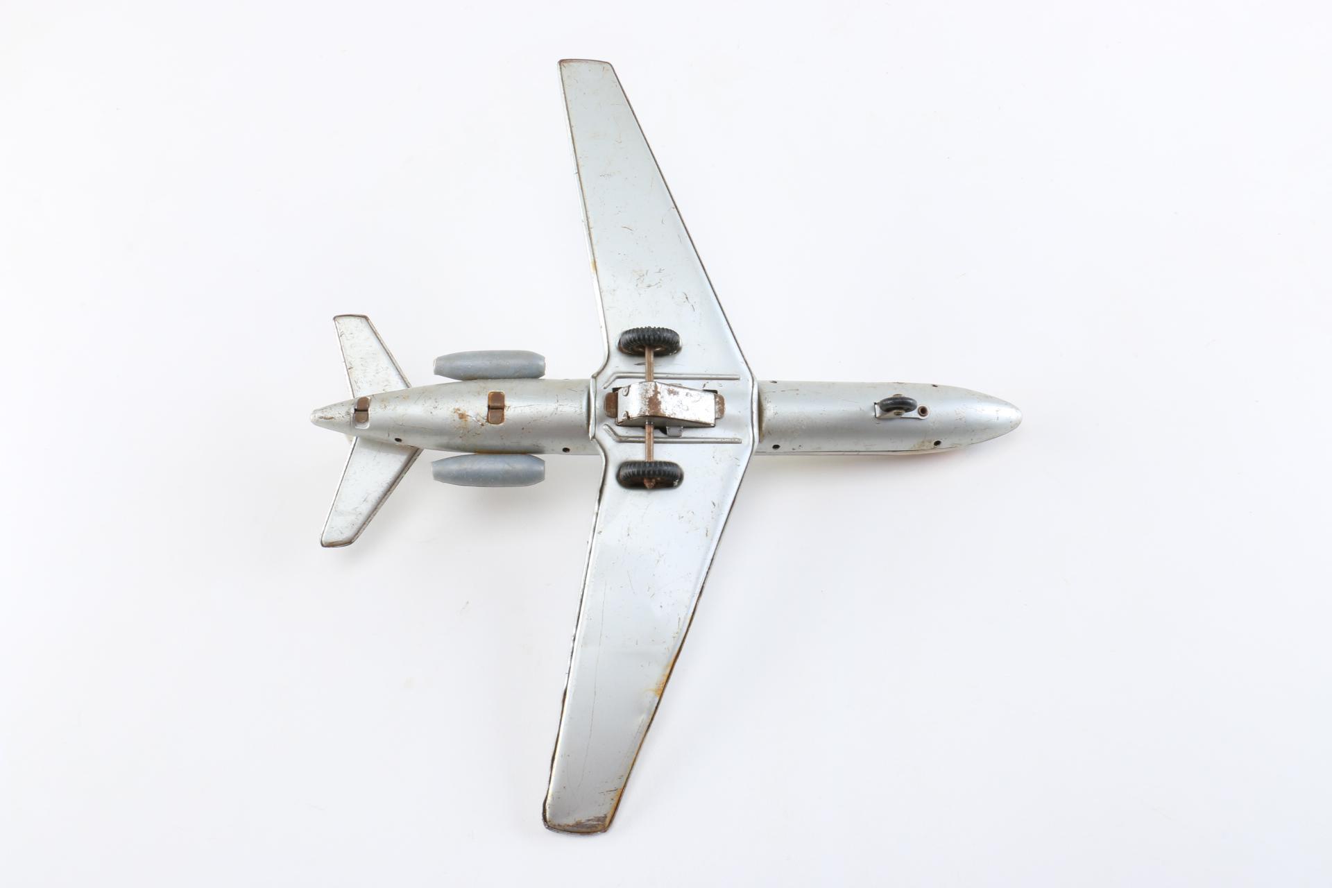 Collection of Replica Commercial Jets