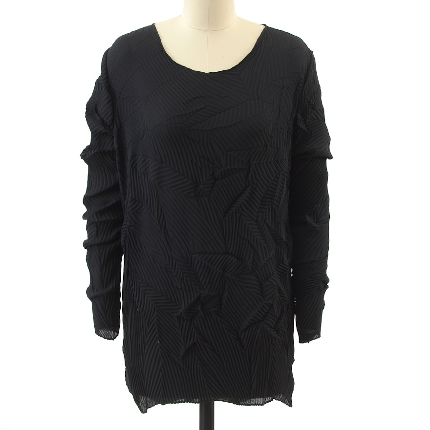 Han Feng of New York Black Pleat Long Sleeve Blouse