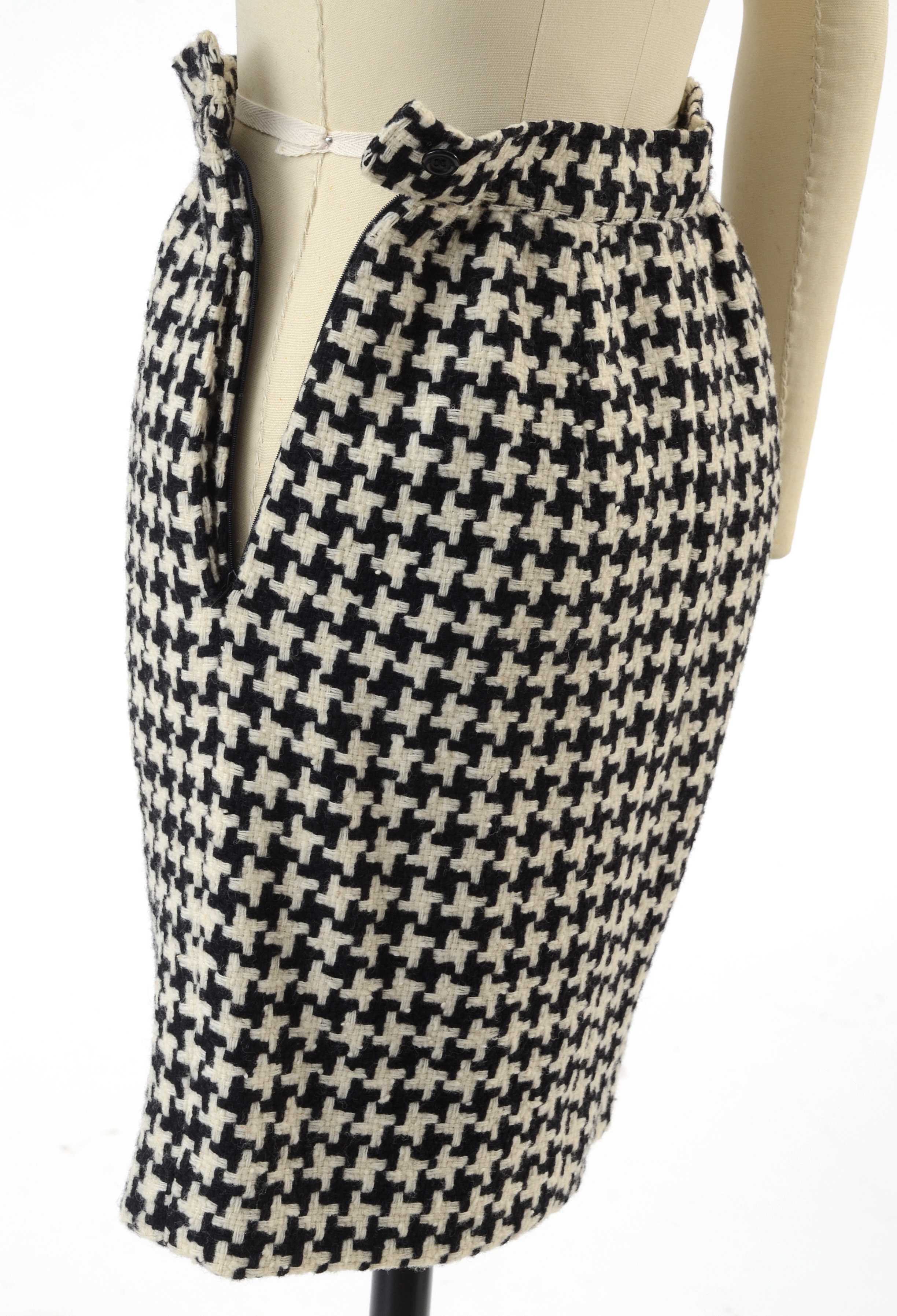 1980s Vintage Ungaro Parallele of Paris Black and Ivory Wool Knit Suit Susan Wore When She Met President Bush and First Lady Barbara Bush