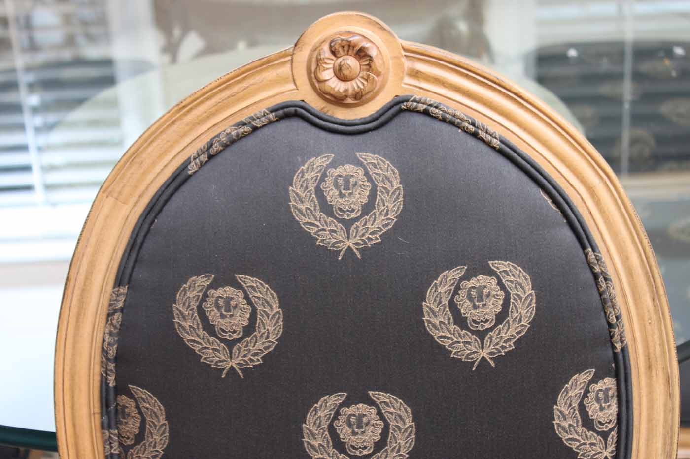 Contemporary Dining Set