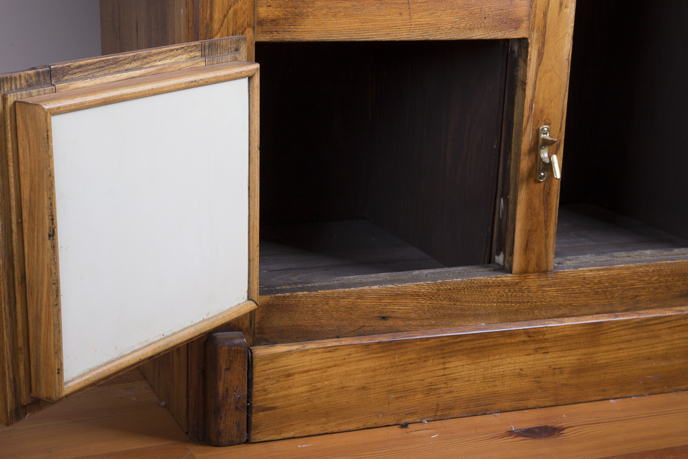 Antique Leonard's "Polar King" Ice Box