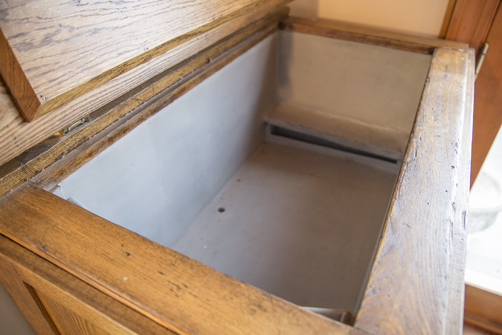 Antique Oak Baldwin "Dry Air" Ice Box