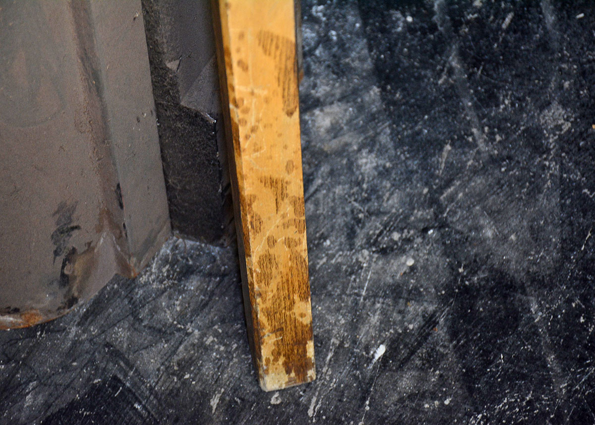 1939 Bally Woodrail Pinball Machine