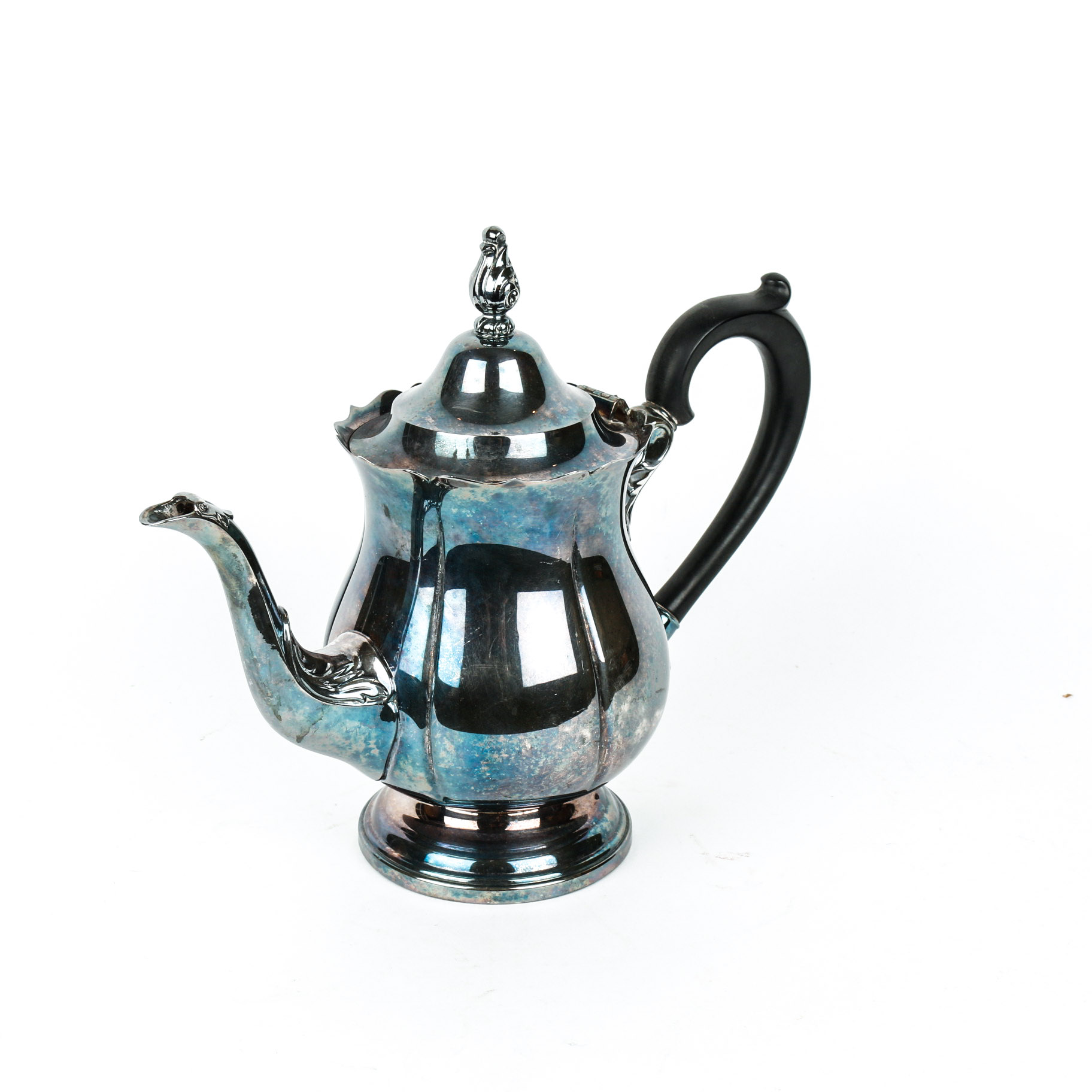 Vintage Lunt Silver Plated Teapot