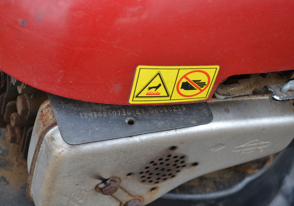 Craftsman 650 Series Gas Lawnmower