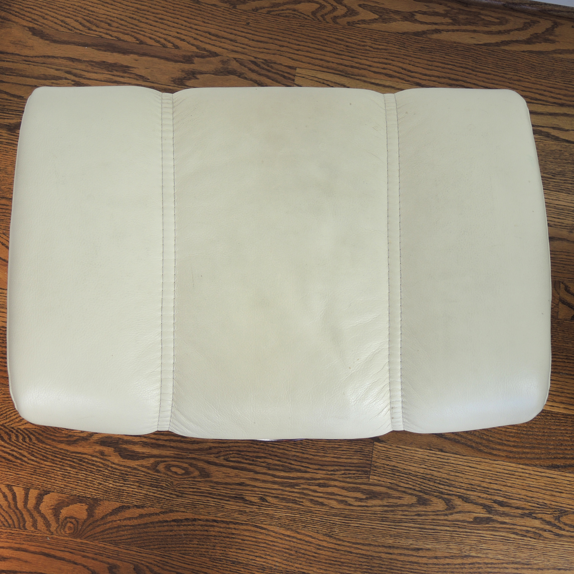 Ekornes Stressless Leather Recliner and Ottoman