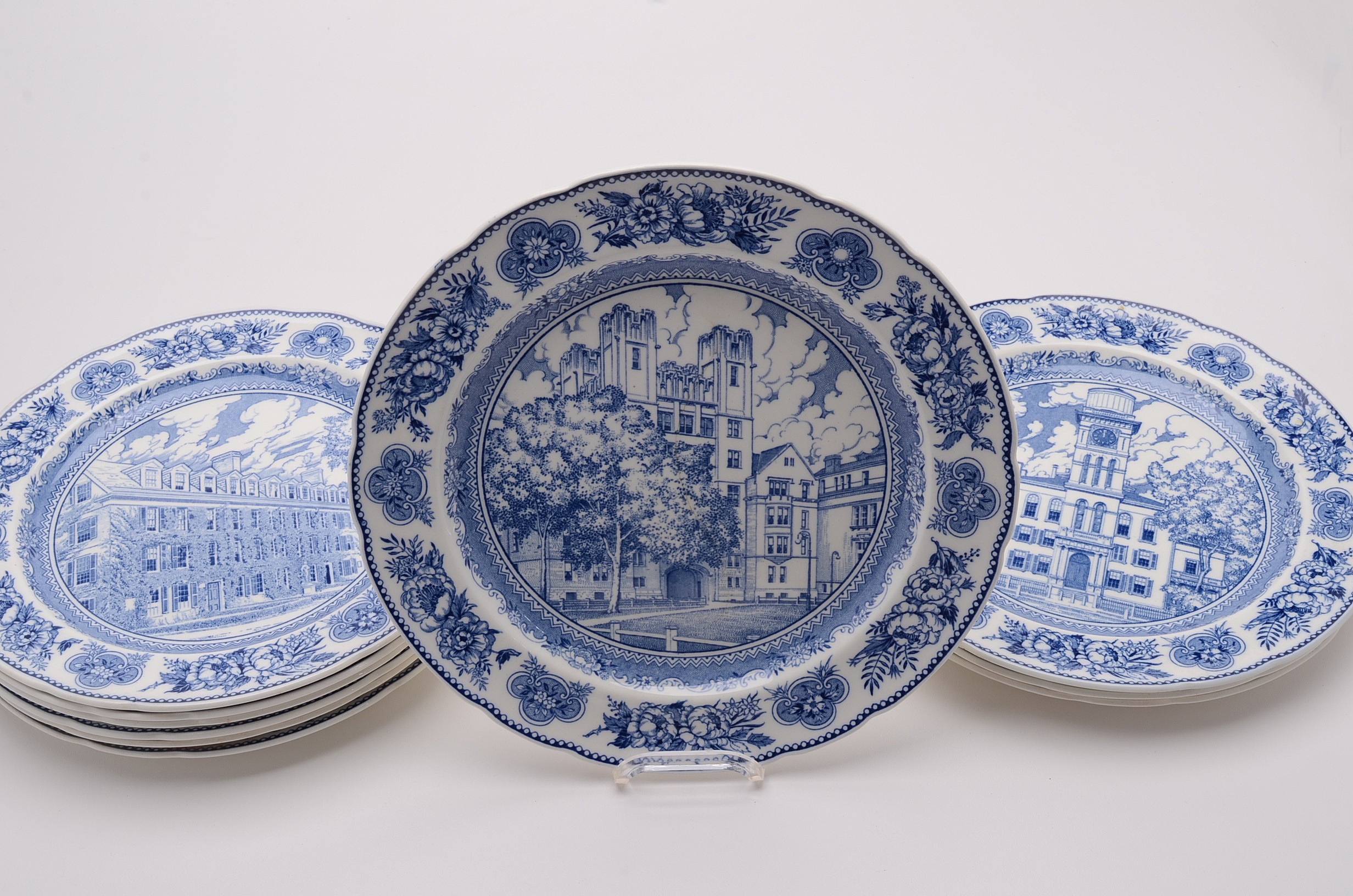 Wedgwood Yale China Dinner Plates
