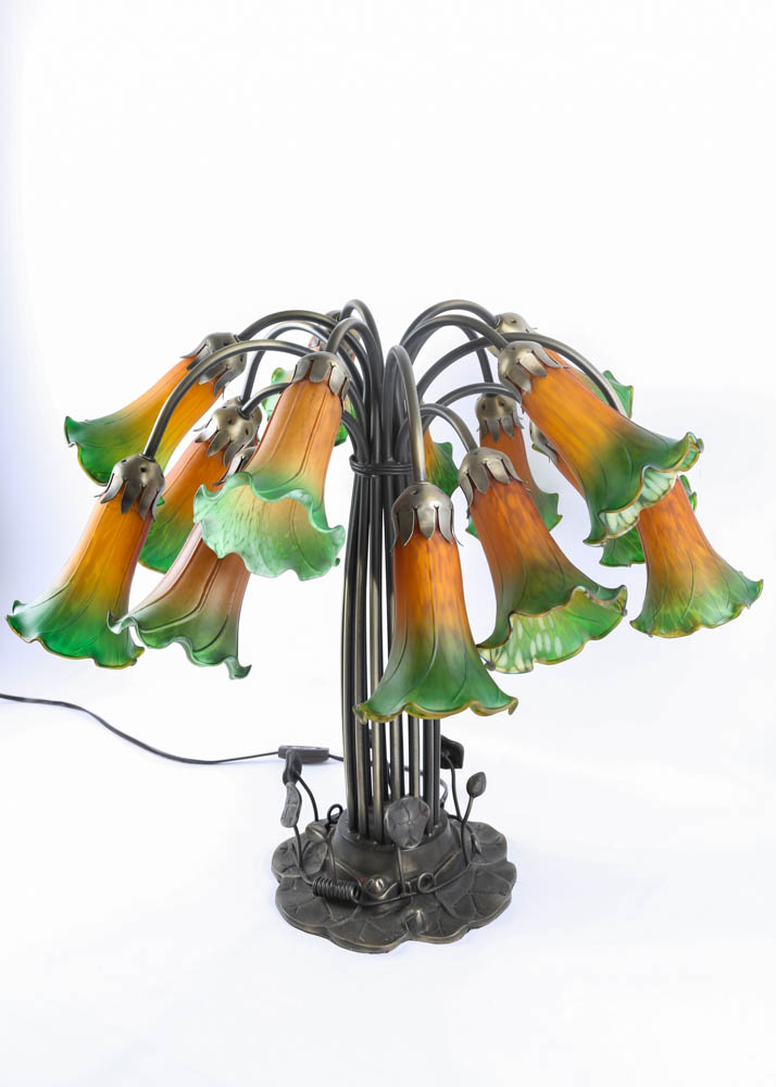 Tiffany Inspired Tulip Shade Lamp