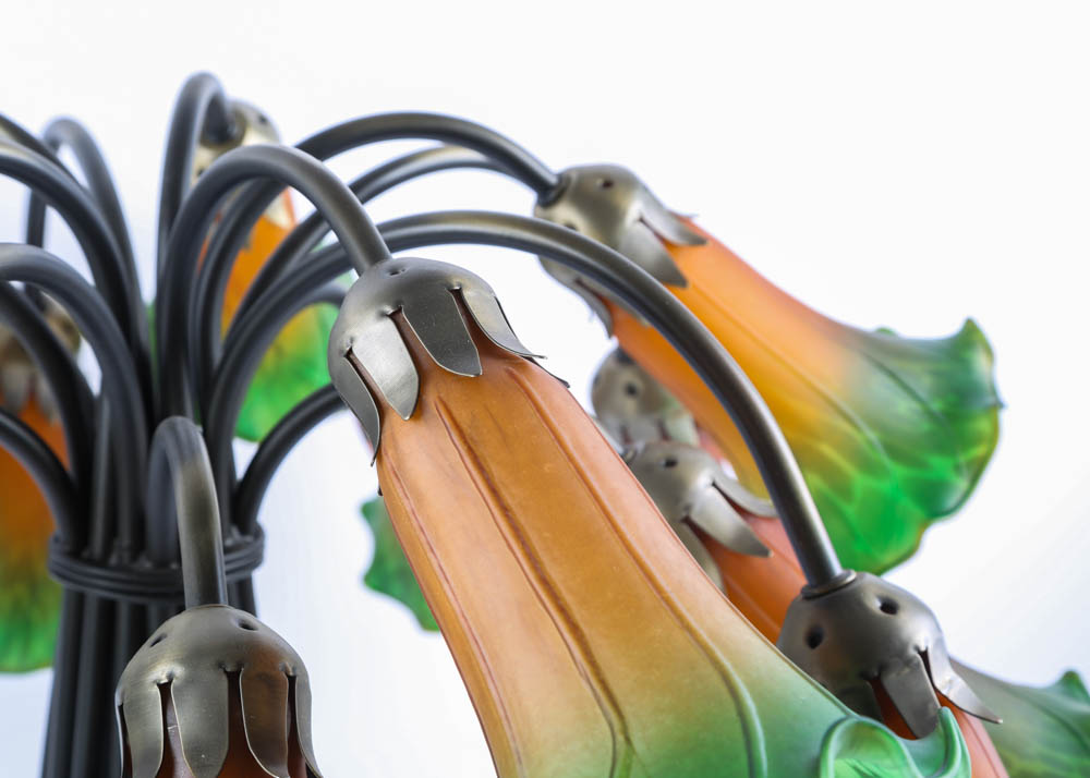 Tiffany Inspired Tulip Shade Lamp