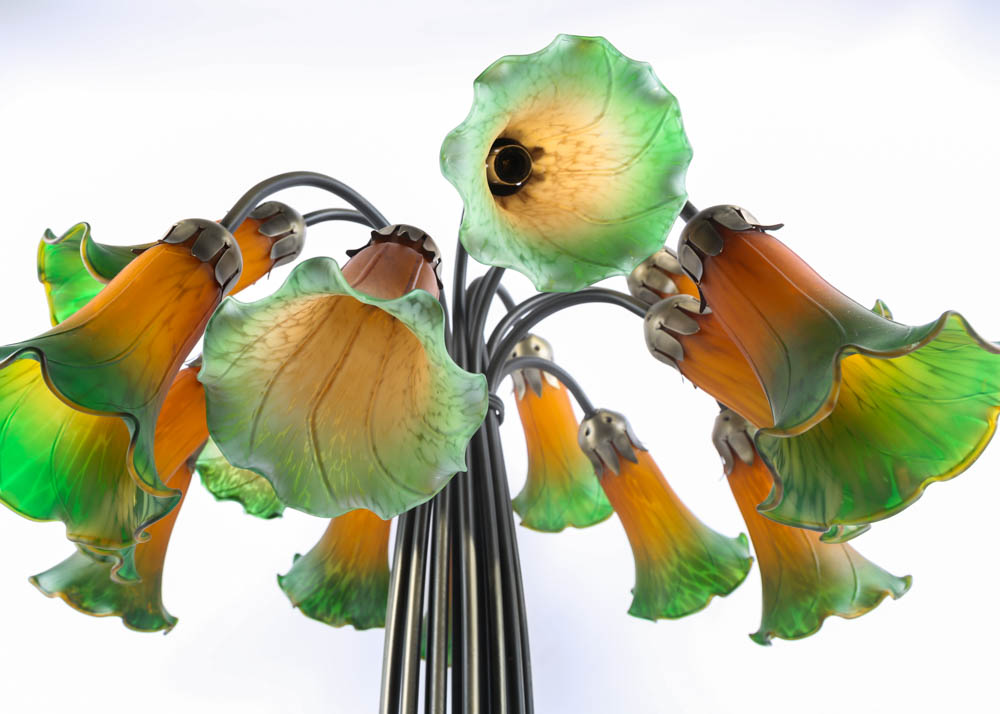 Tiffany Inspired Tulip Shade Lamp