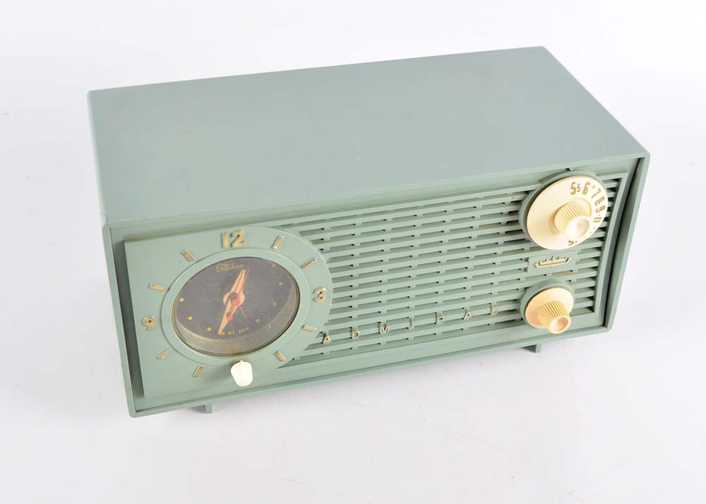 Vintage Mid-Century Admiral Clock Radio