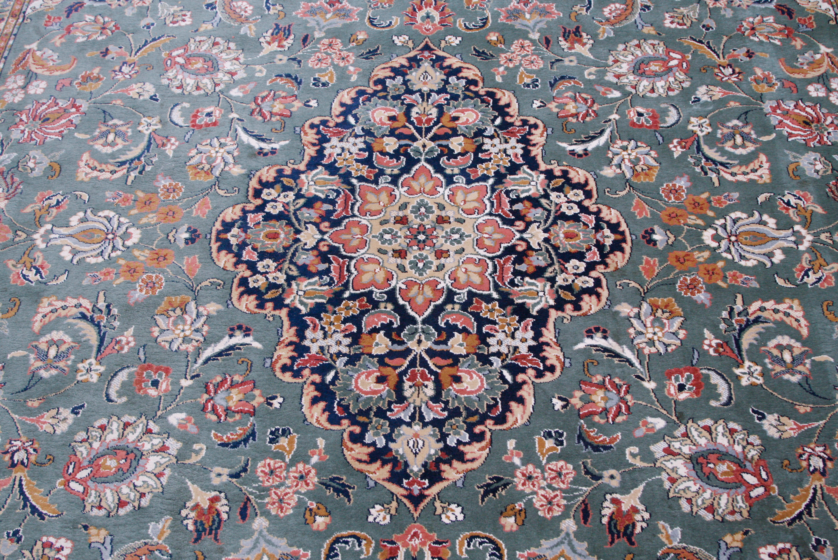 Burlington Industries Belgian Pahlavi Collection Area Rug