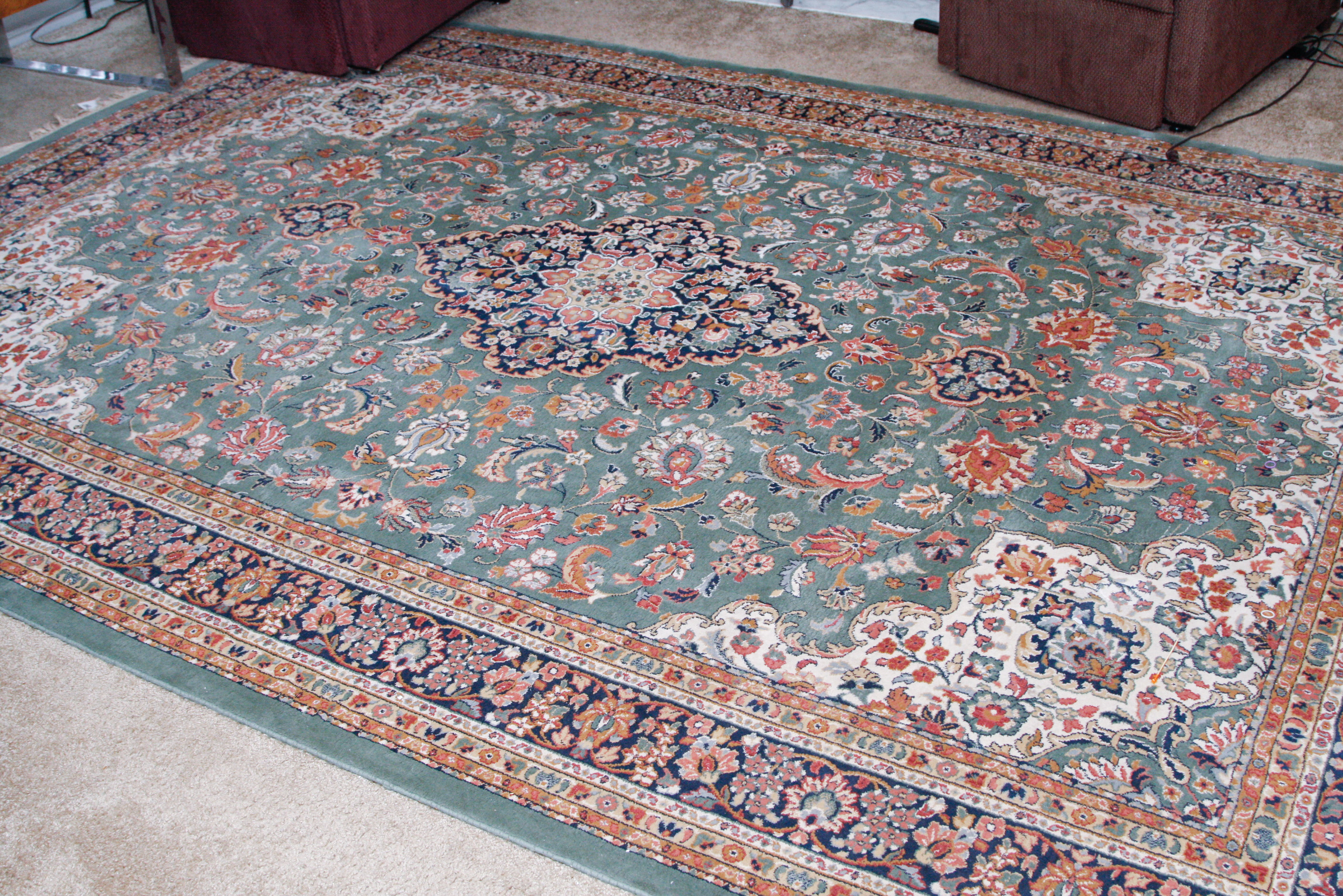 Burlington Industries Belgian Pahlavi Collection Area Rug