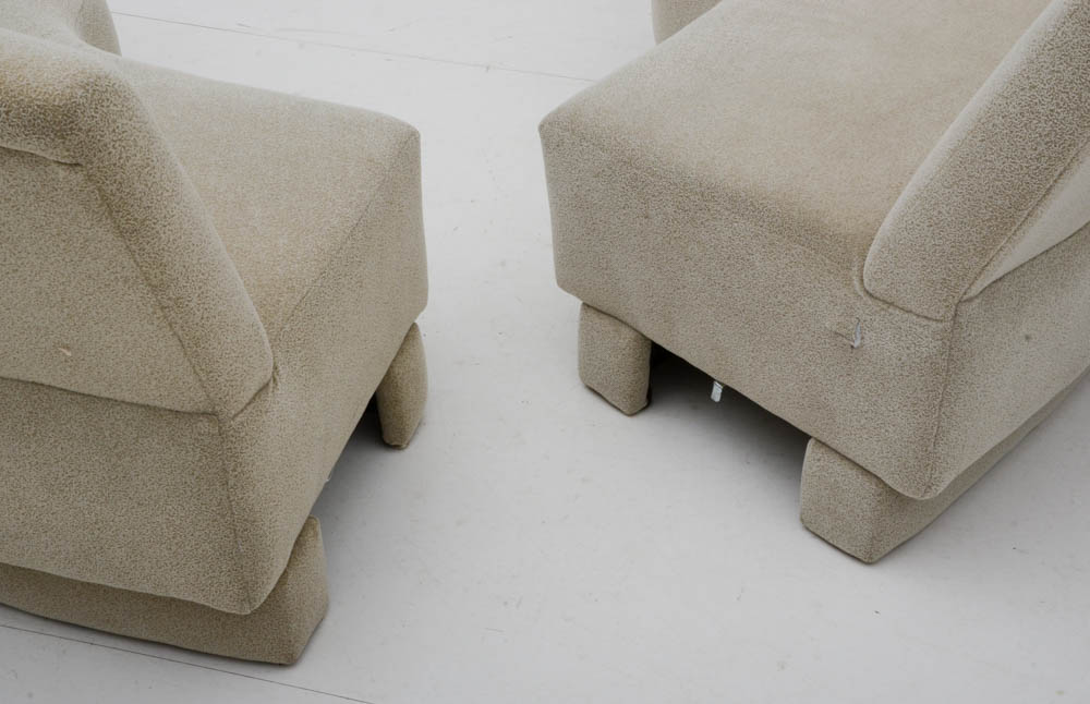 Carter Furniture Two Piece Sofa