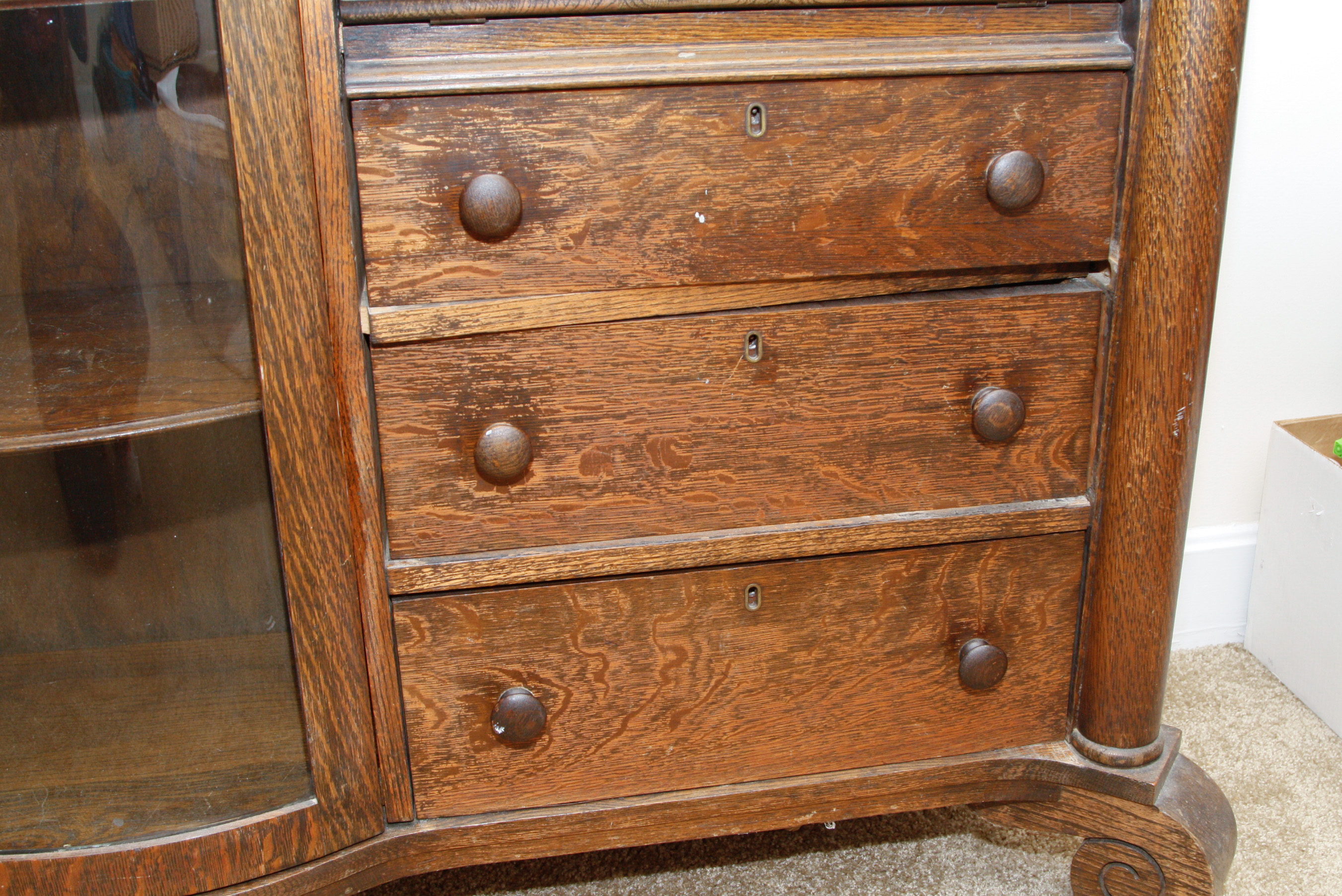 Early 20th C. Larkin Quartersawn Oak Secretary Desk