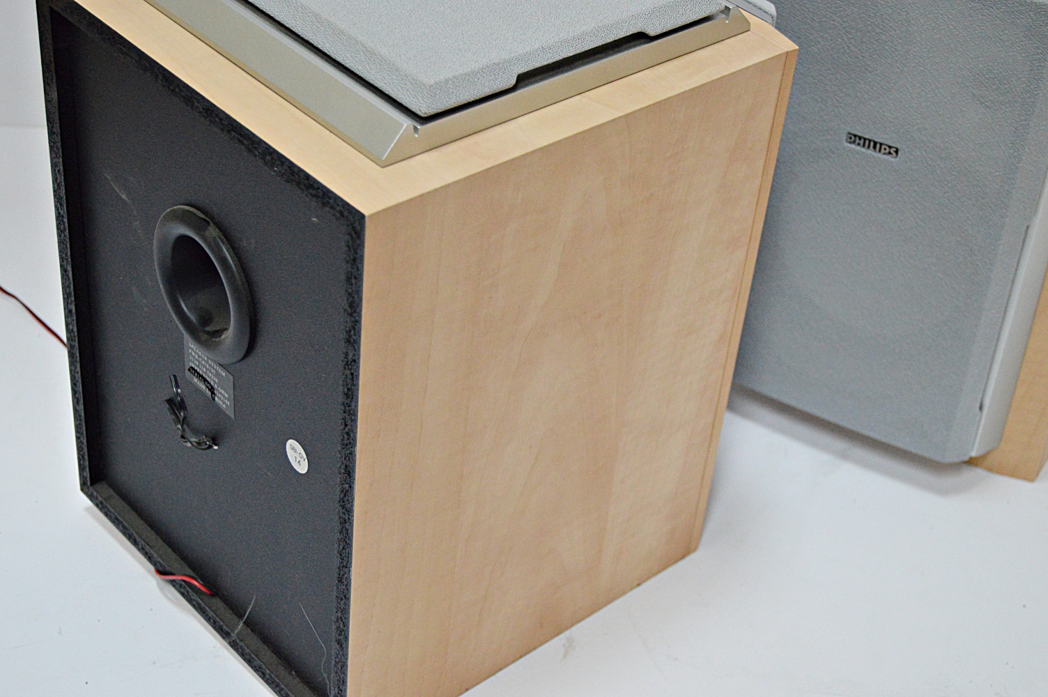 Philips Bookshelf Speakers