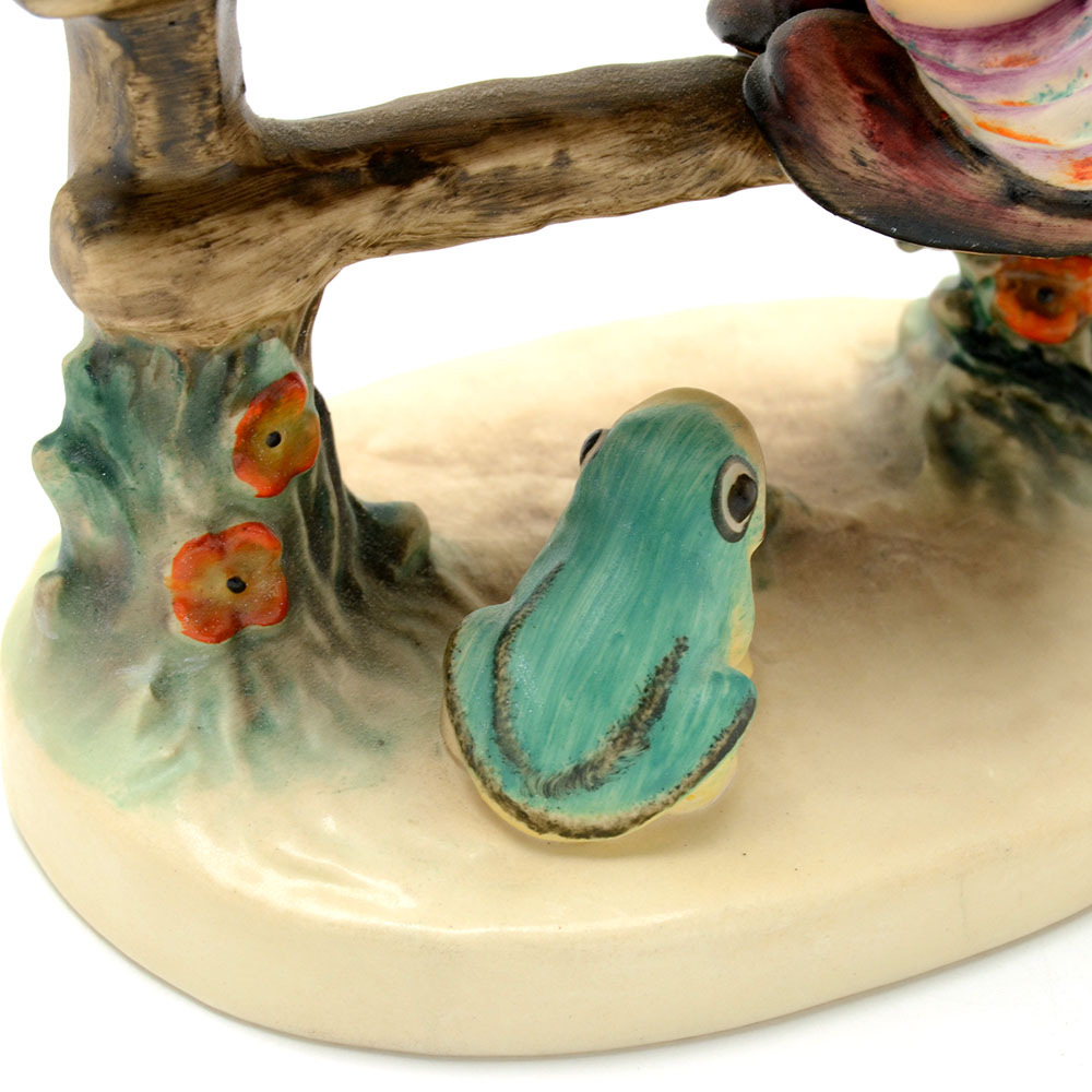 Hummel Figurine, "Retreat to Safety", 1979