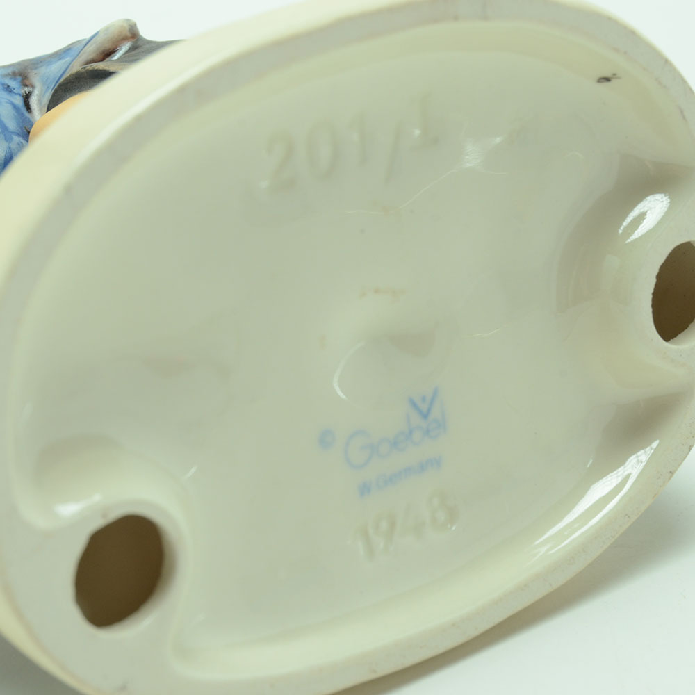 Hummel Figurine, "Retreat to Safety", 1979