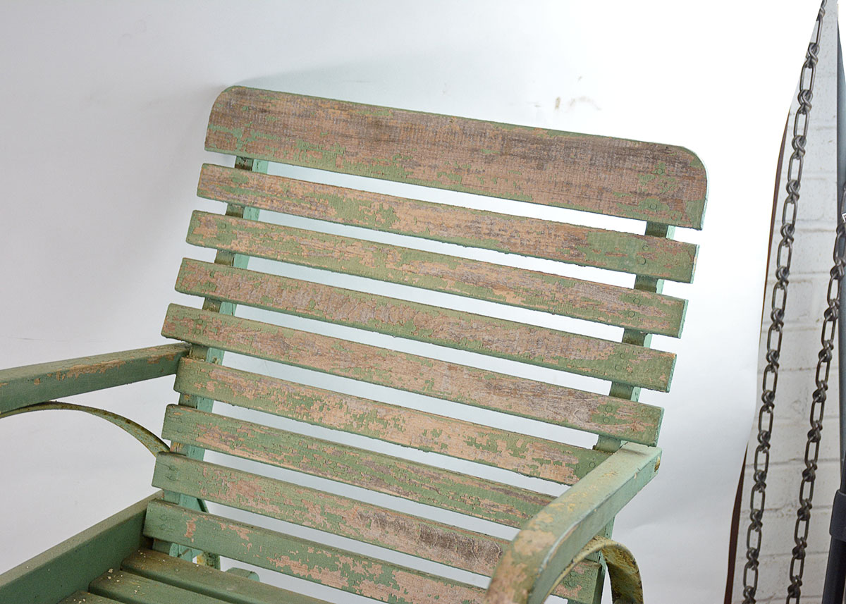 Outdoor Gliding Chair