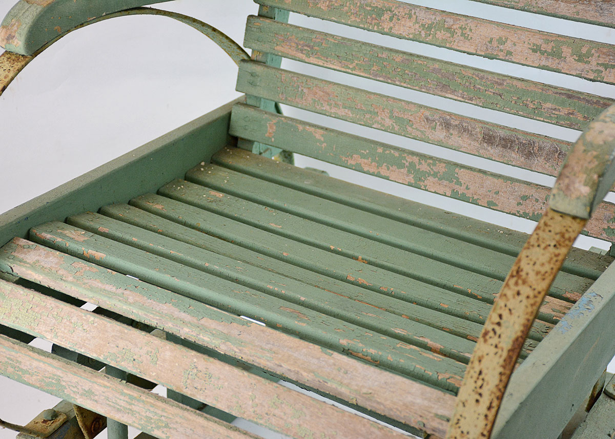 Outdoor Gliding Chair