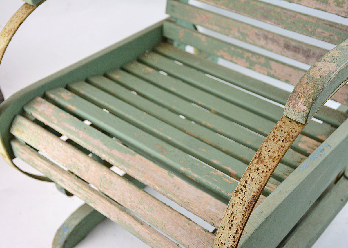 Outdoor Gliding Chair