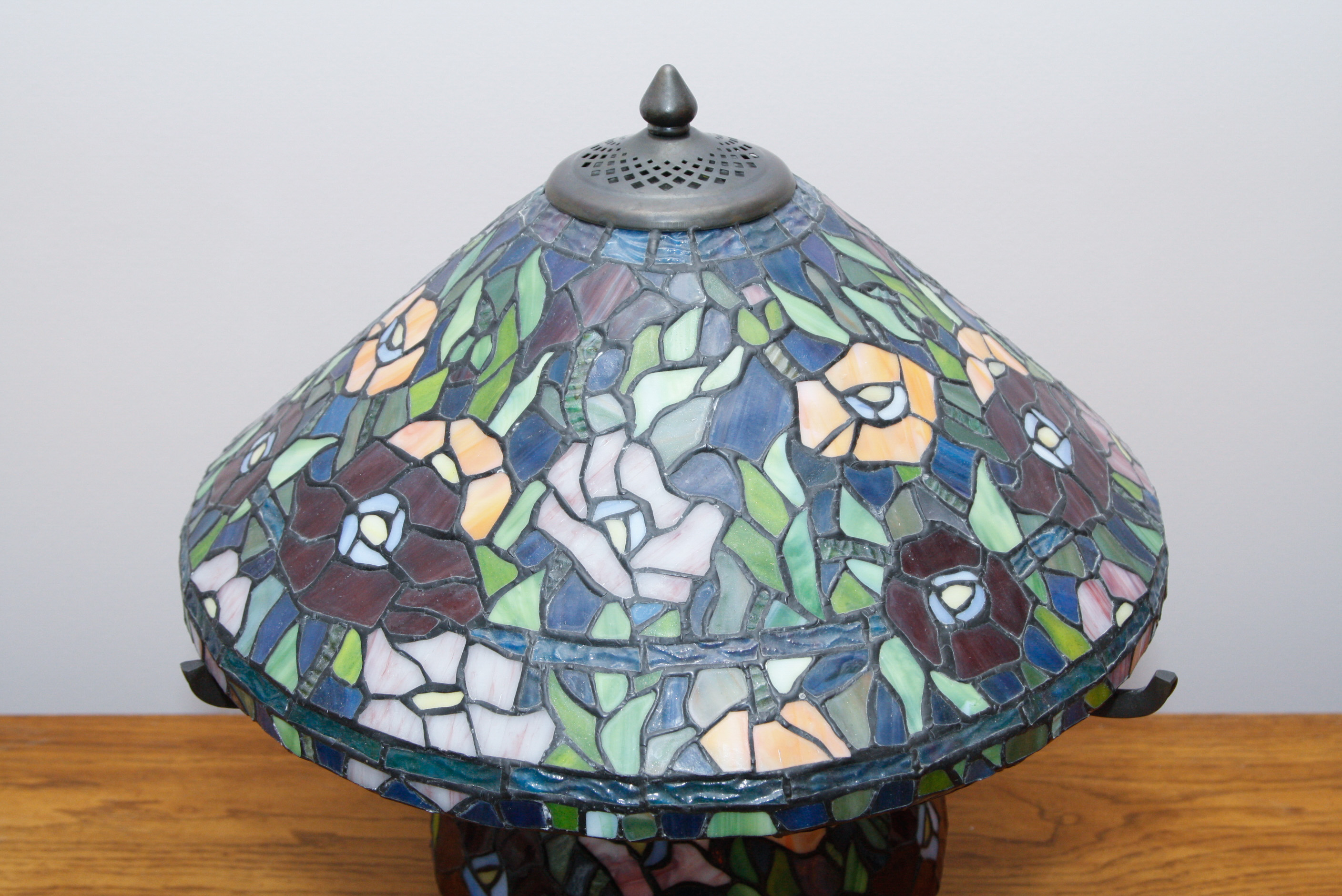 Tiffany Style Double-Lit Stained Glass Lamp