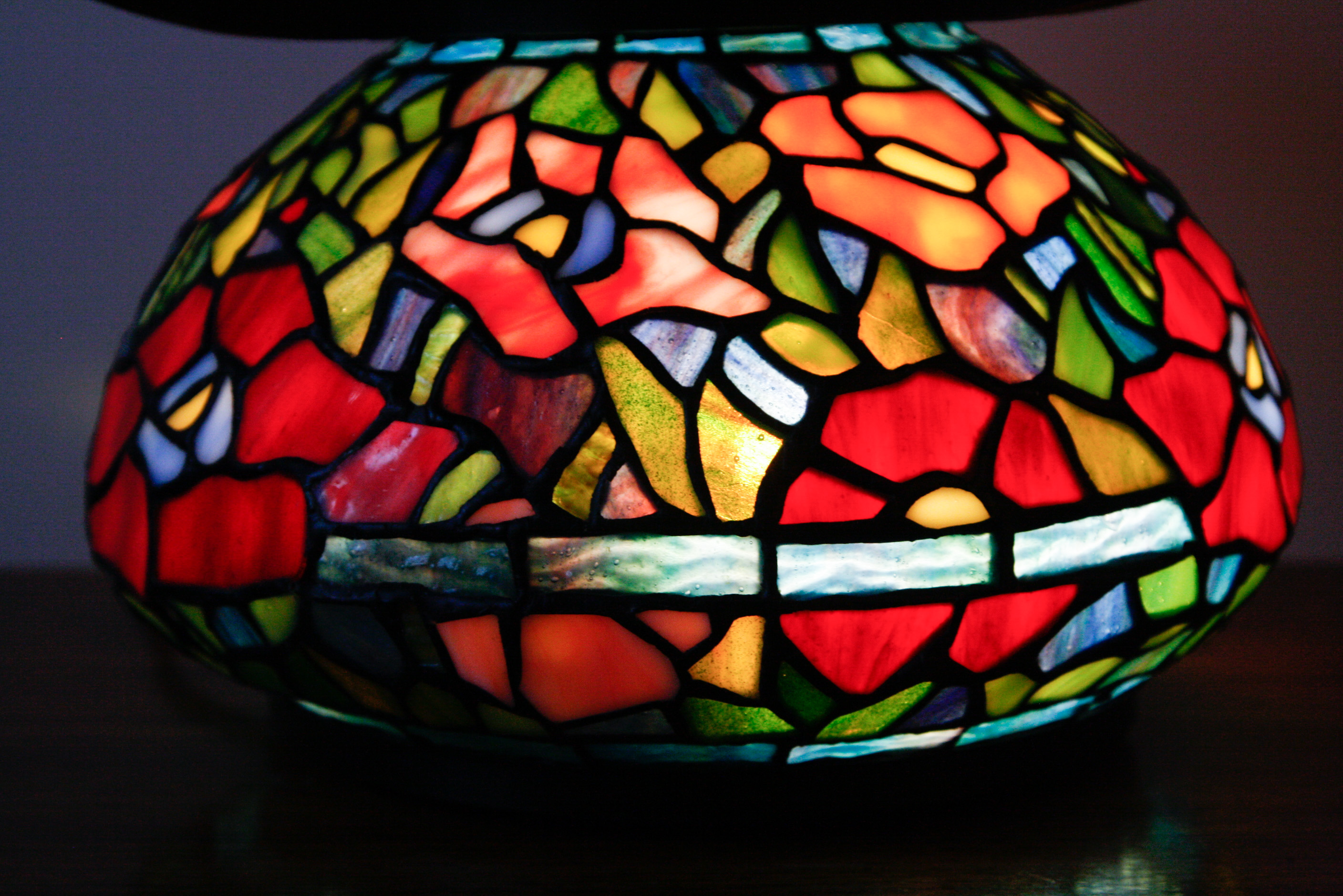 Tiffany Style Double-Lit Stained Glass Lamp