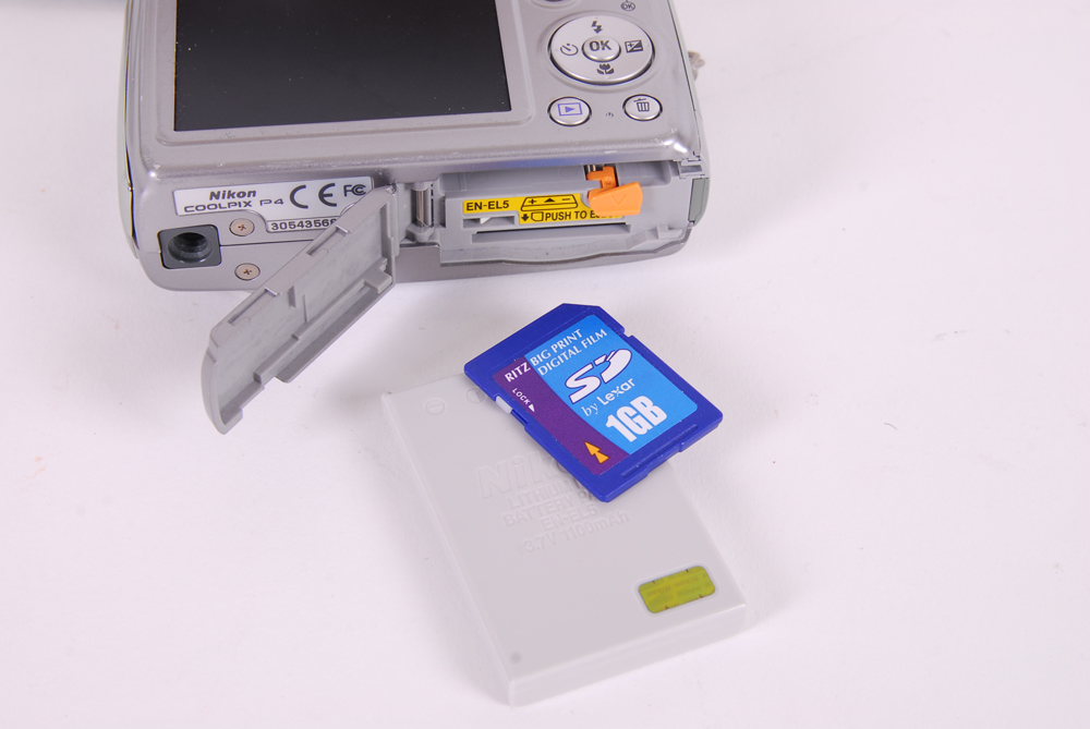 Nikon Coolpix P4 Digital Camera