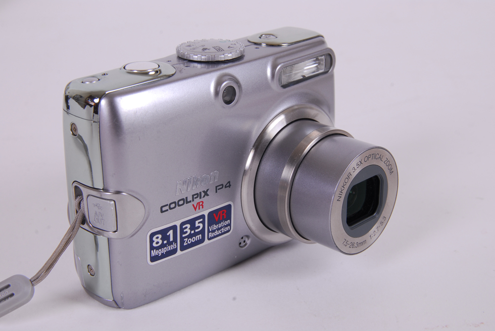 Nikon Coolpix P4 Digital Camera