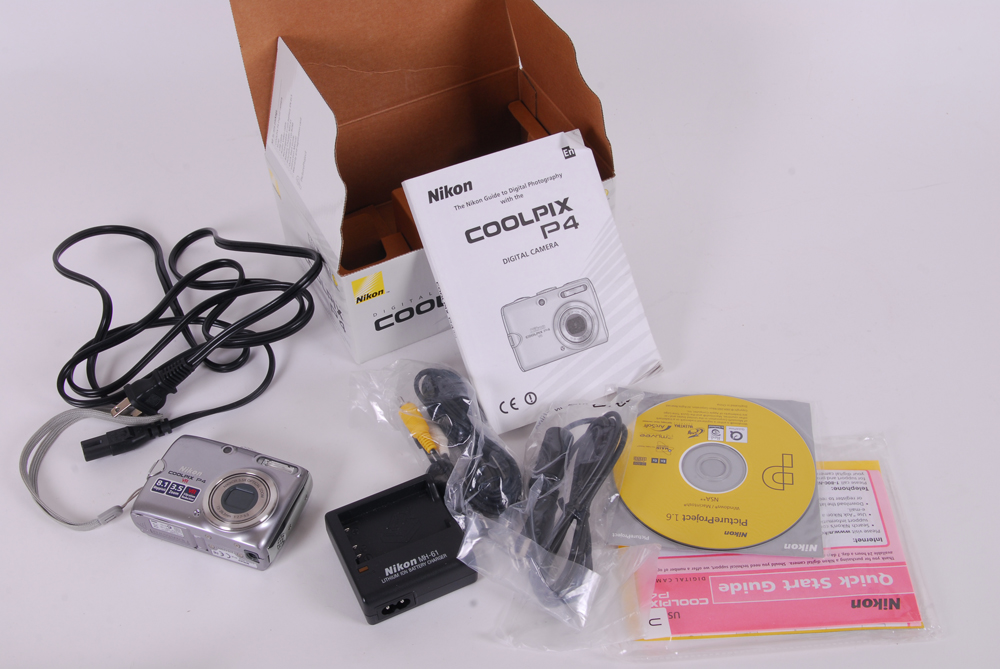 Nikon Coolpix P4 Digital Camera