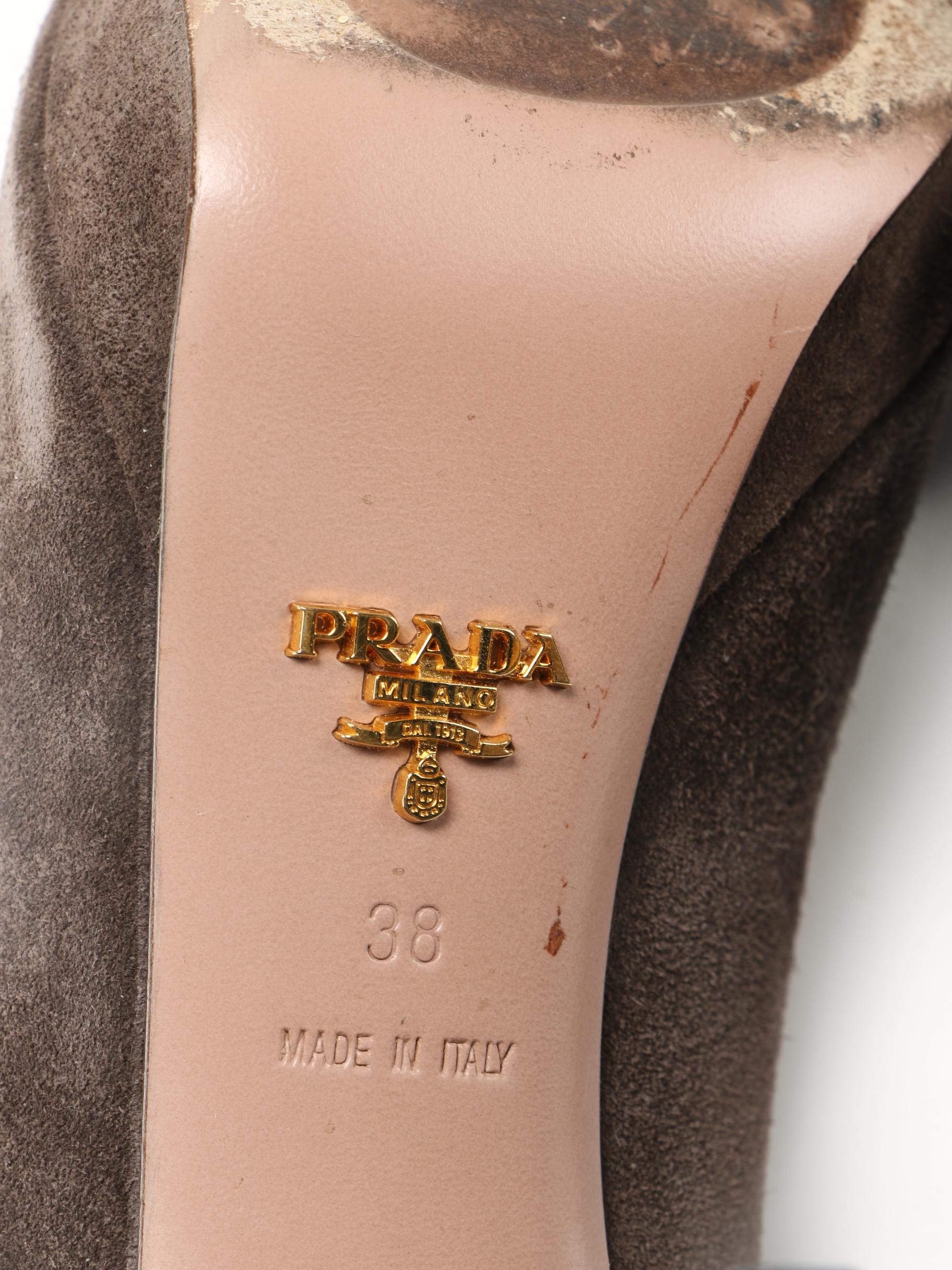 Women's Brown Suede Prada Bow Toe Pumps, Size 38