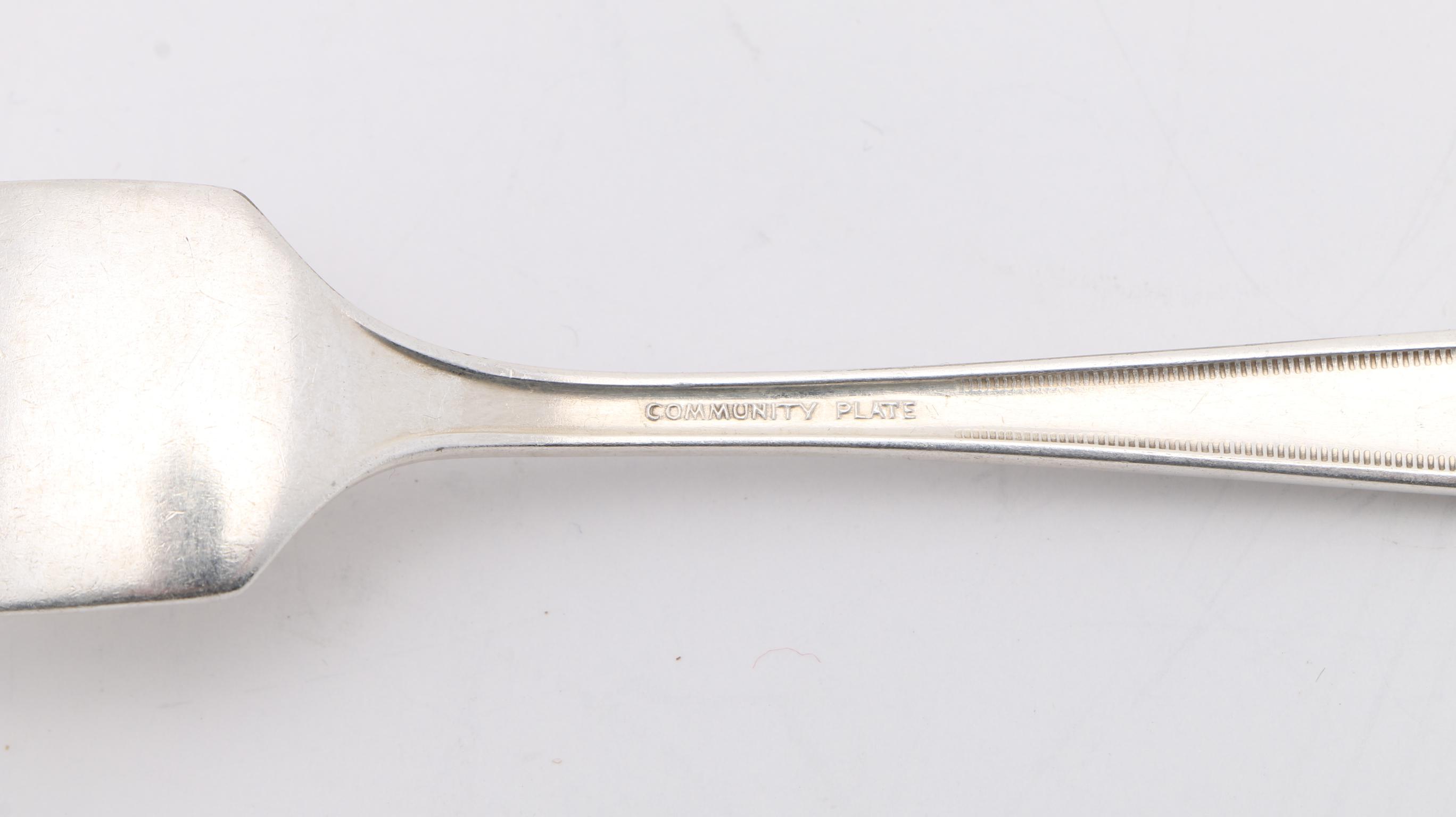 Set of Community Silver Plate "Grosvenor" Flatware
