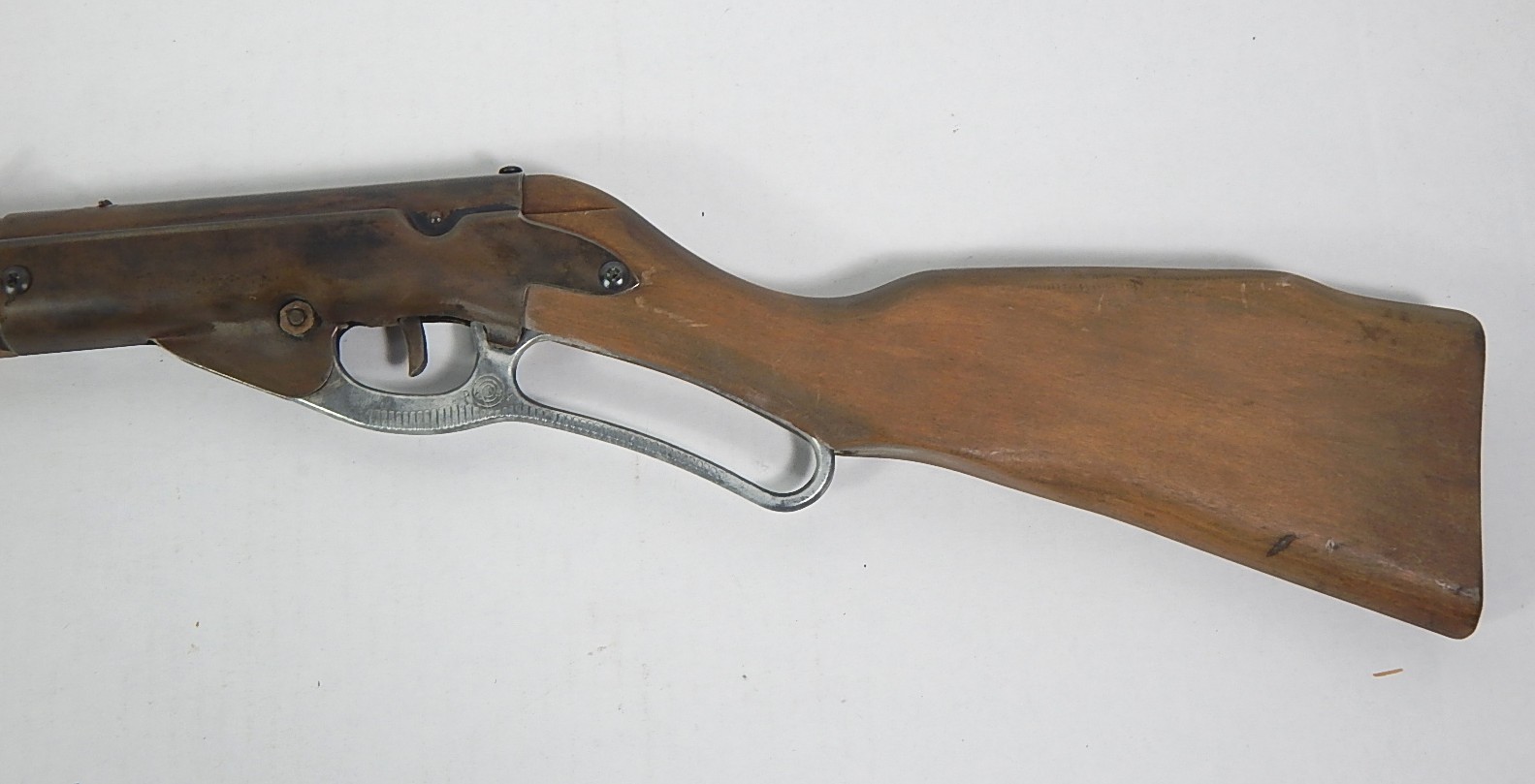 Vintage Daisy Model 96 BB Gun