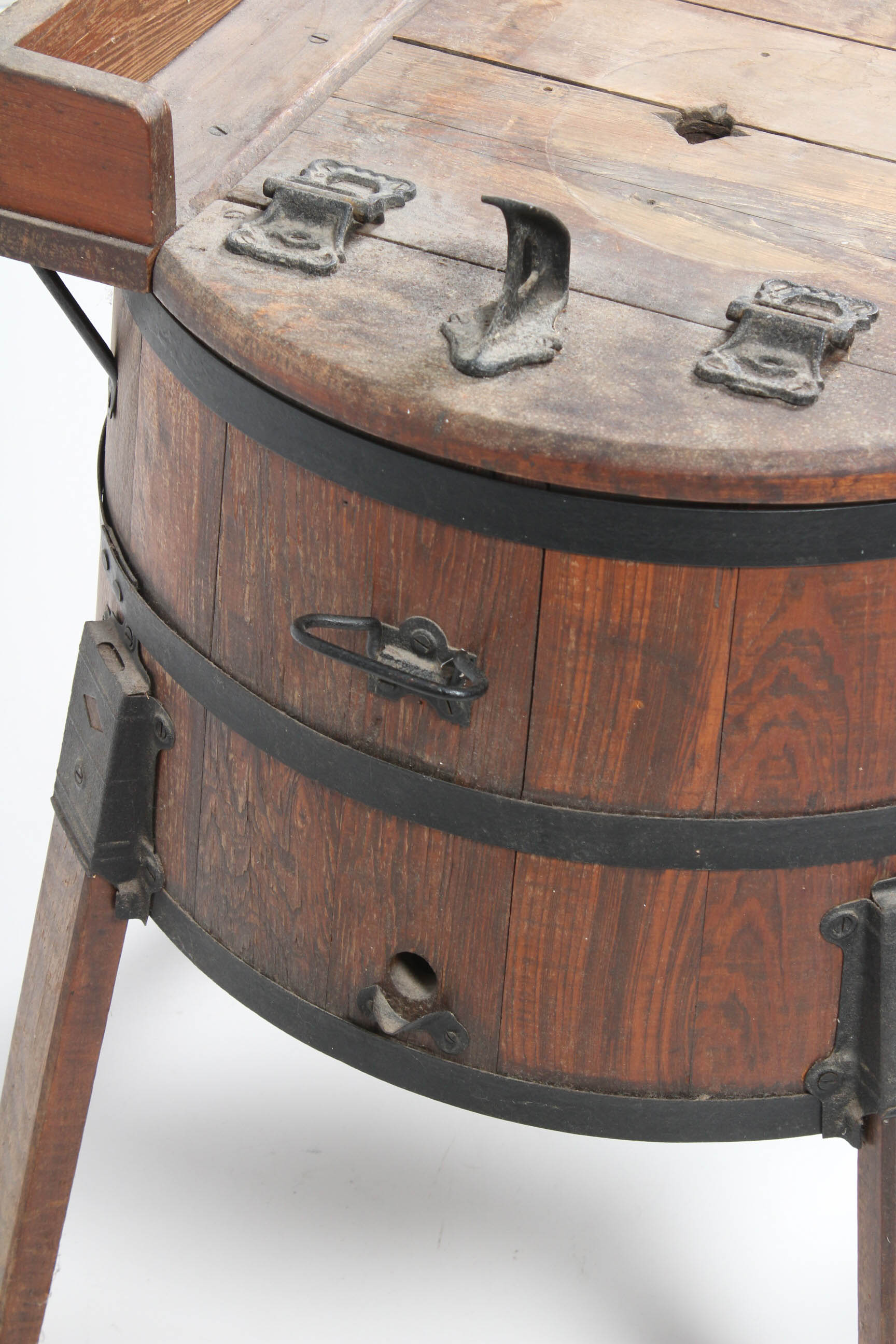 Antique Wooden Wash Tub on Stand