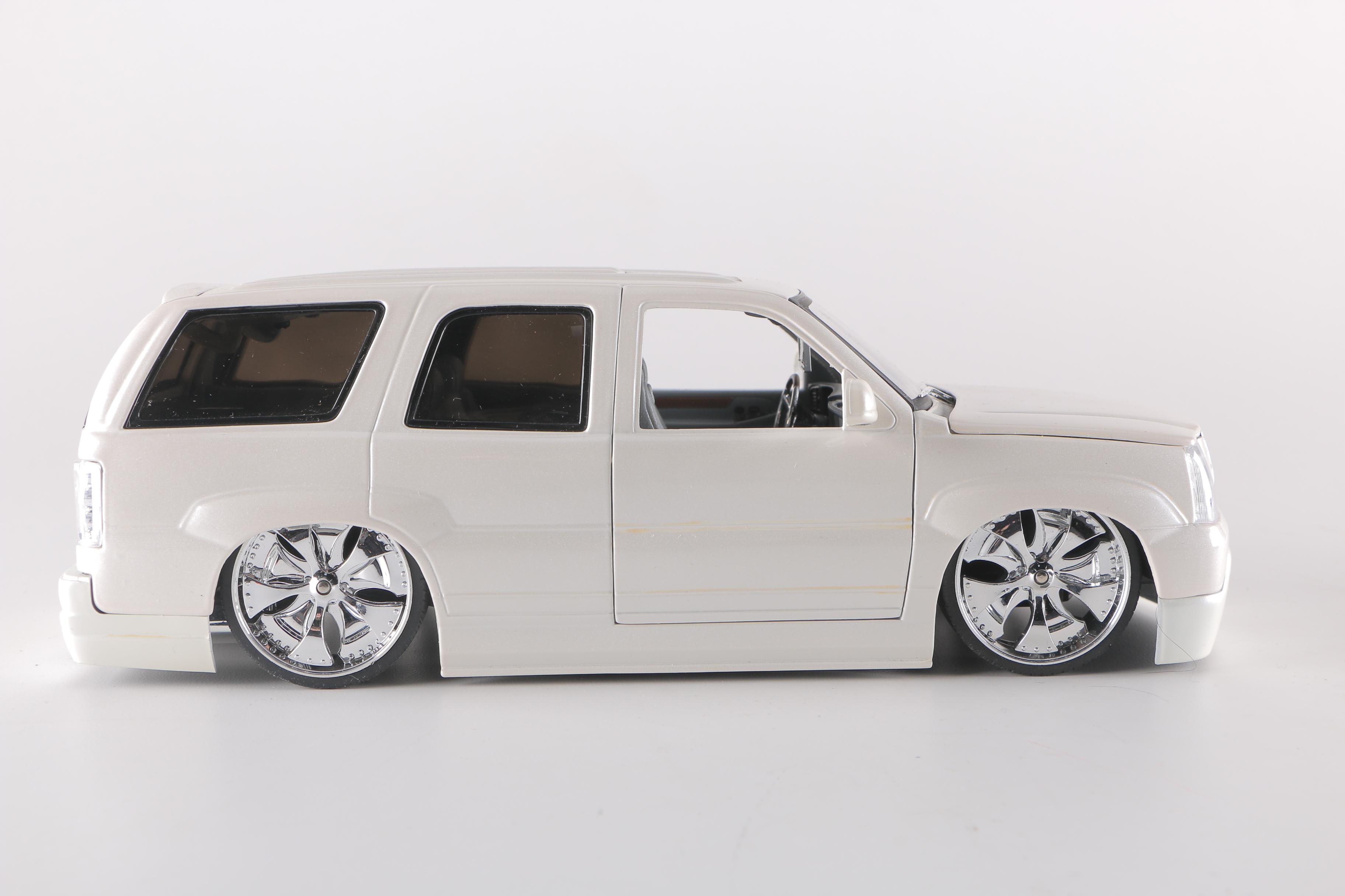 Jada Toys Dub City SUVs