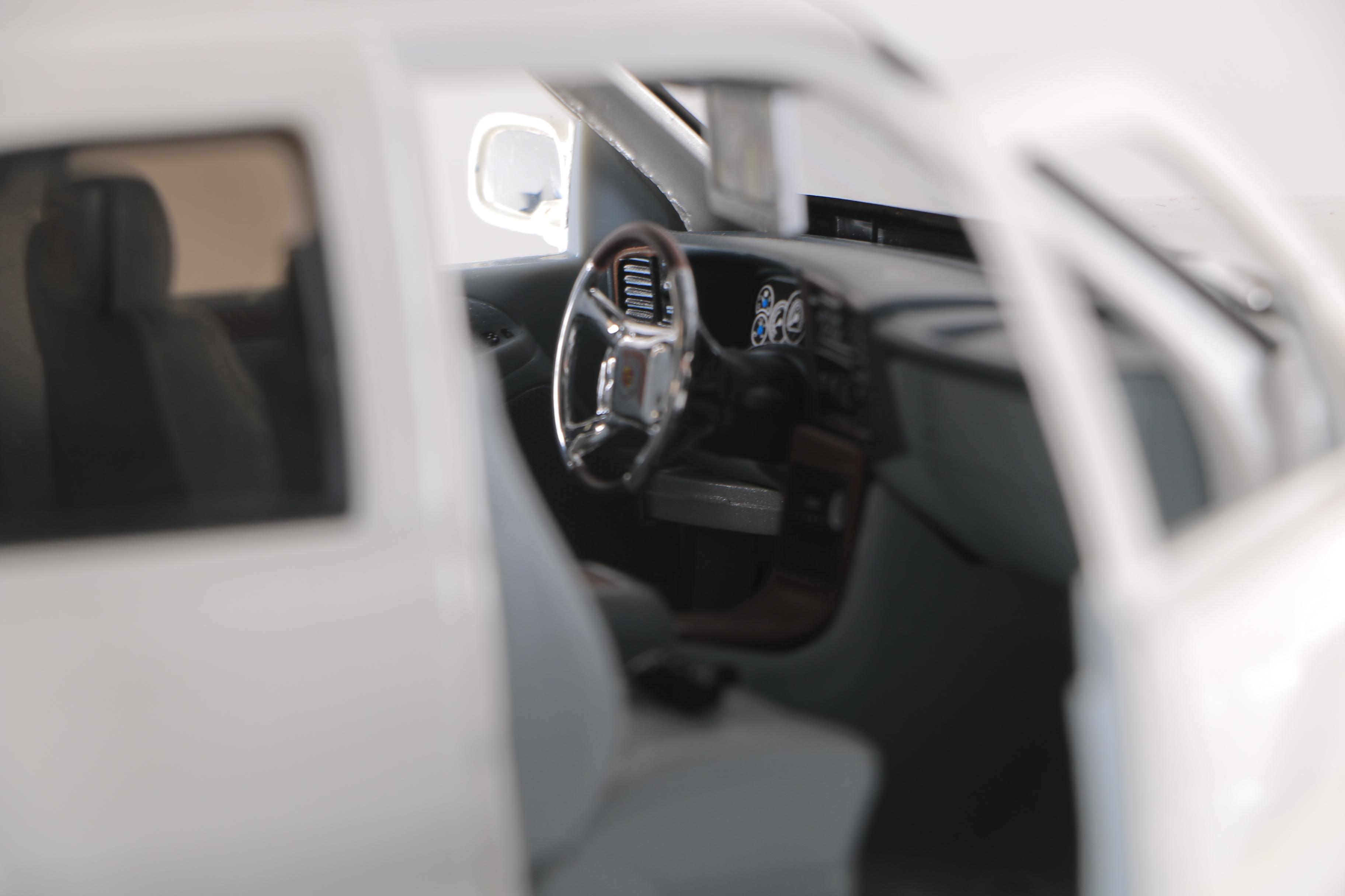 Jada Toys Dub City SUVs