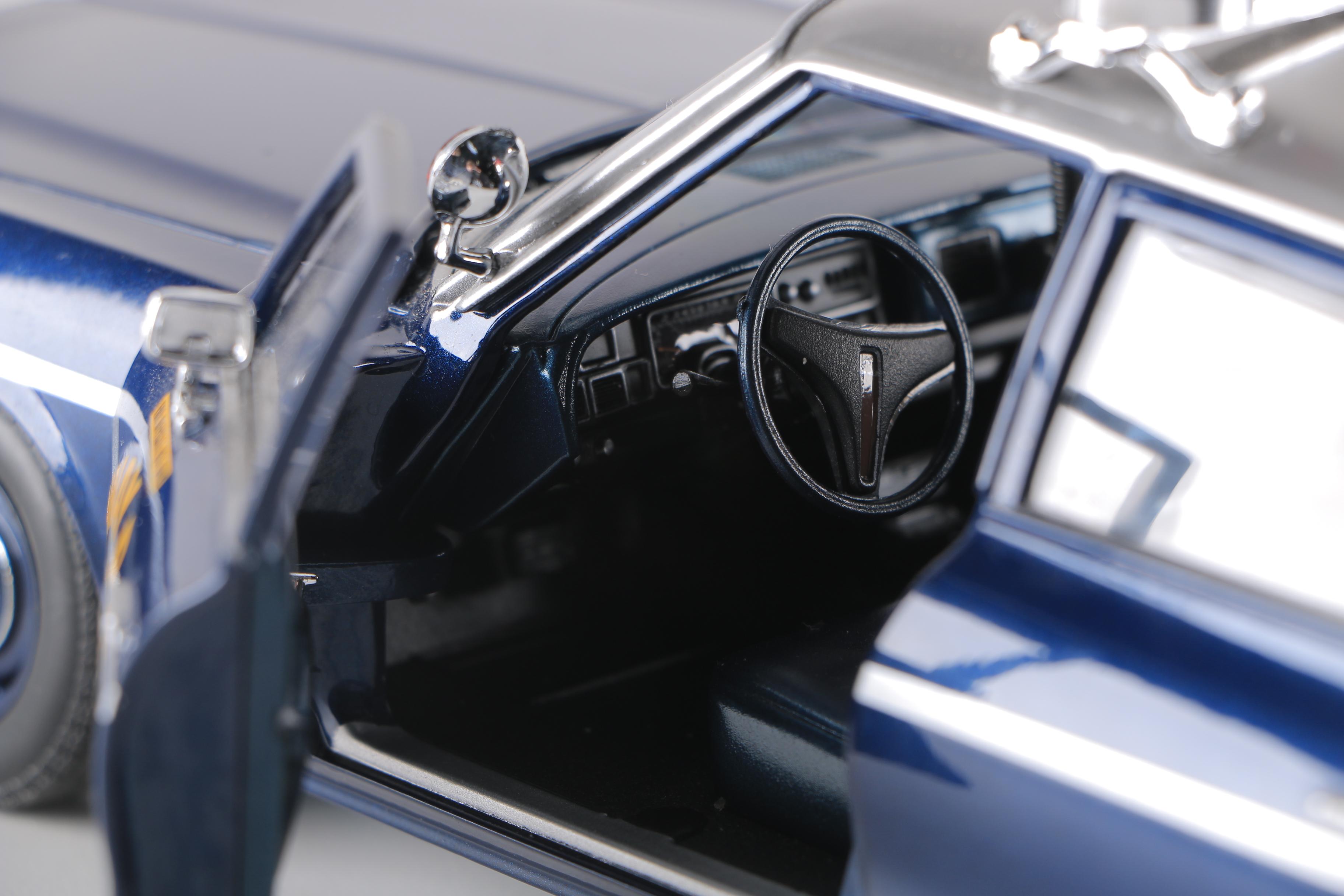 Pair of 1:18 Scale  Dodge Monaco Police Cars