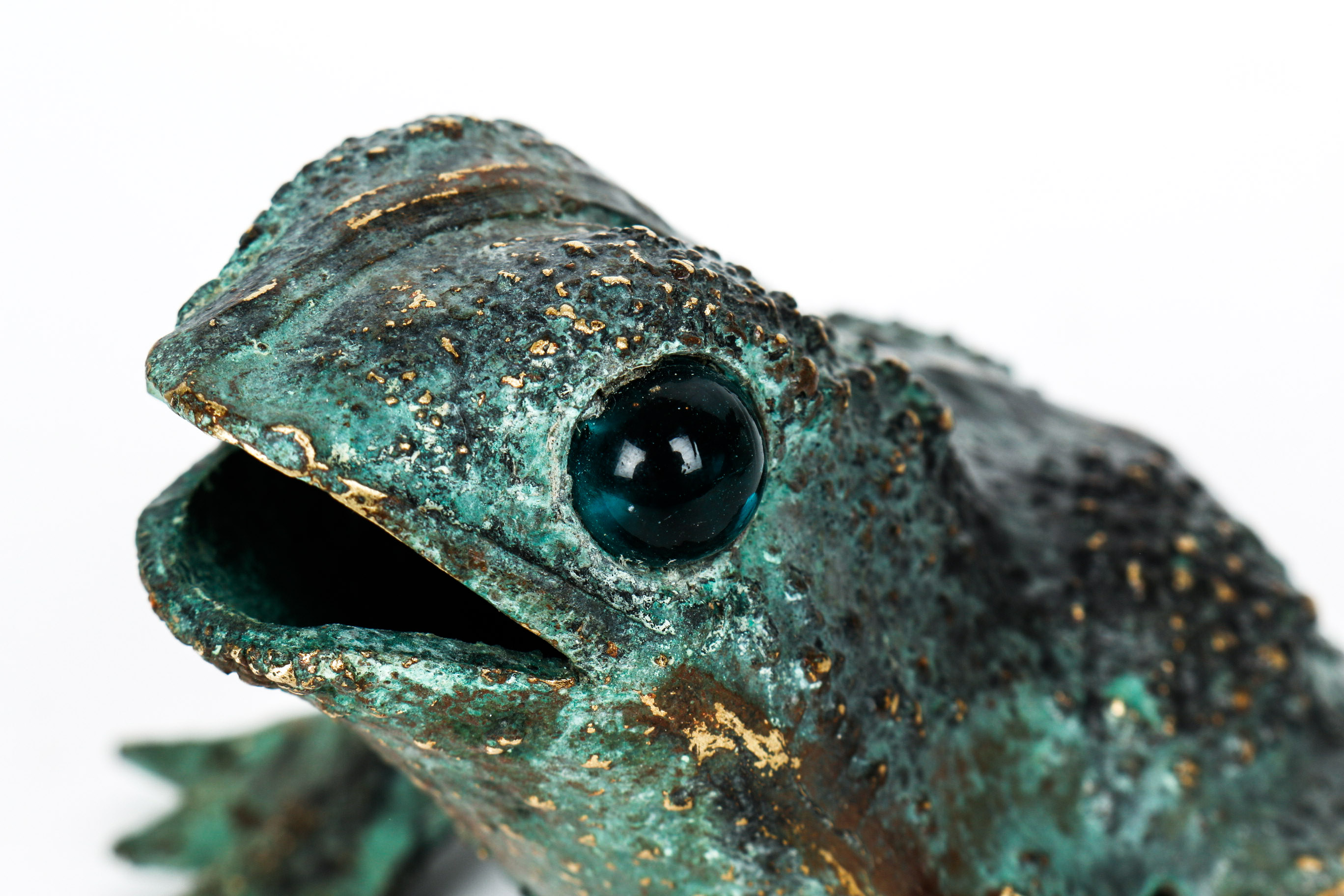 Feminine Garden Decor Grouping