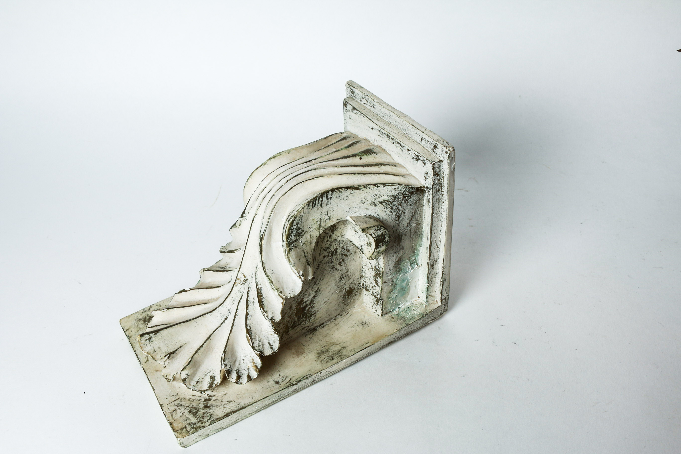 Feminine Garden Decor Grouping