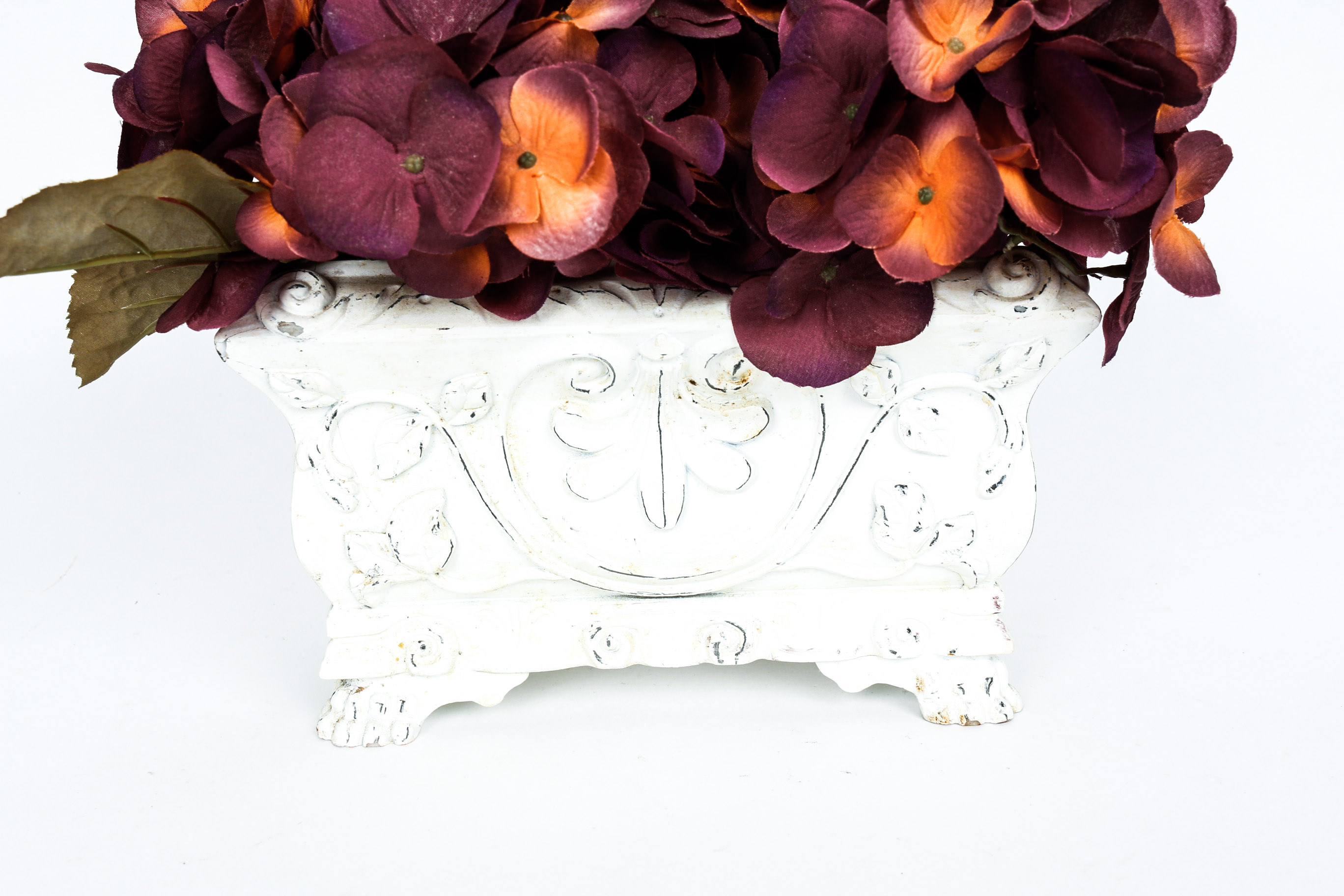 Feminine Garden Decor Grouping