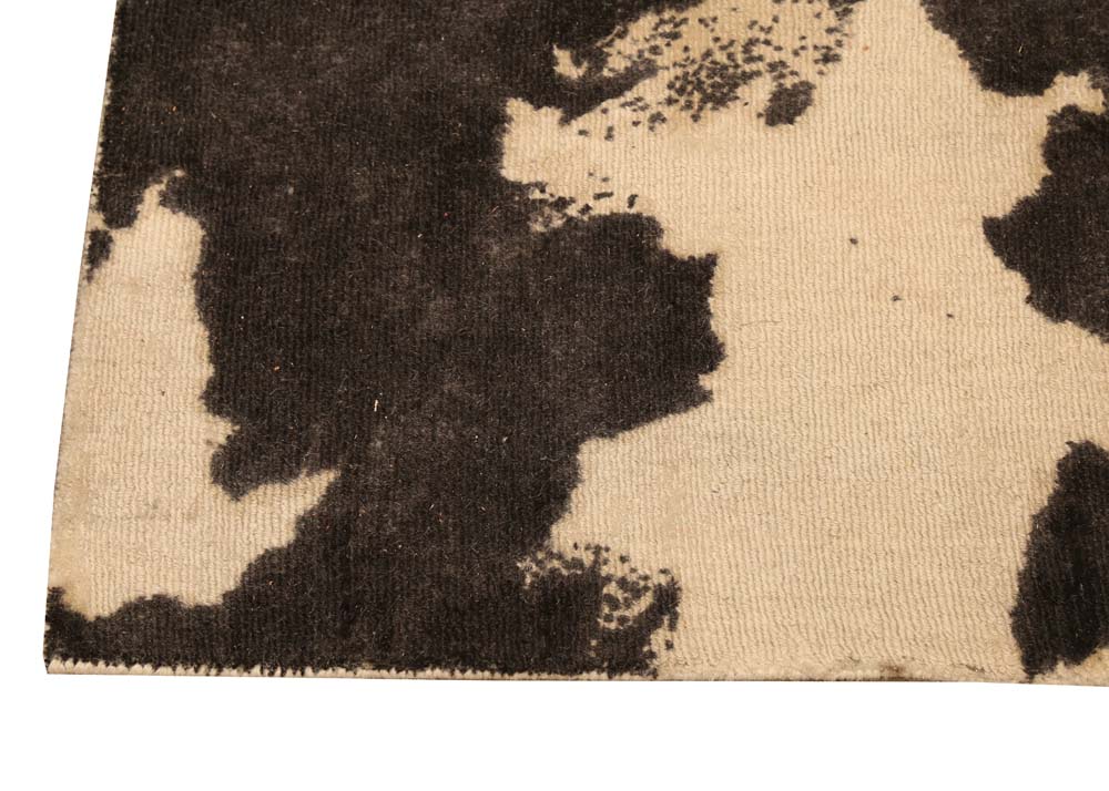 Pottery Barn Cow Print Wool Area Rug