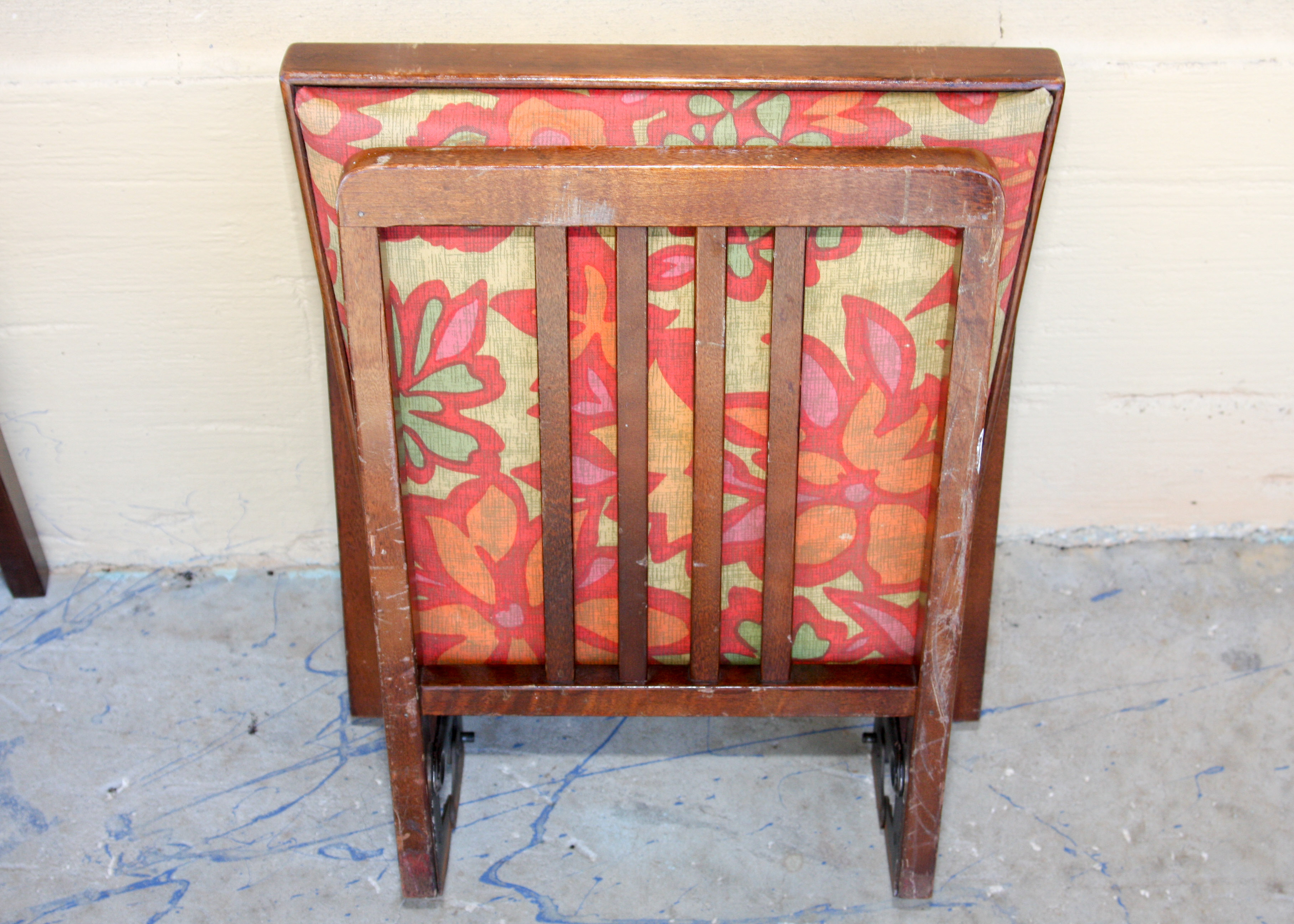 Vintage Wood Folding Table With "Lego-O-Matic" Chairs by Lorraine
