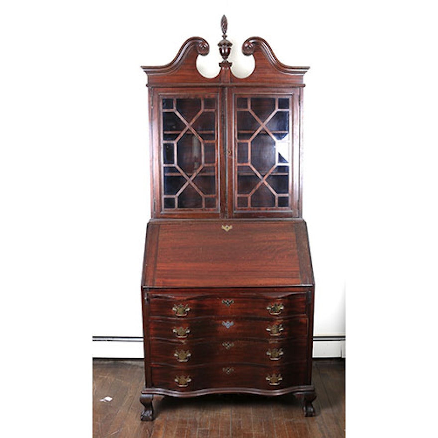 Early to Mid-20th Century Secretary Desk With Hutch