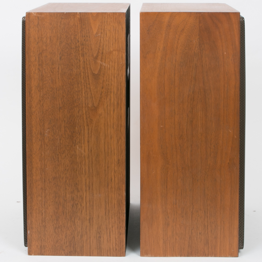 ADS L420 Bookshelf Speakers