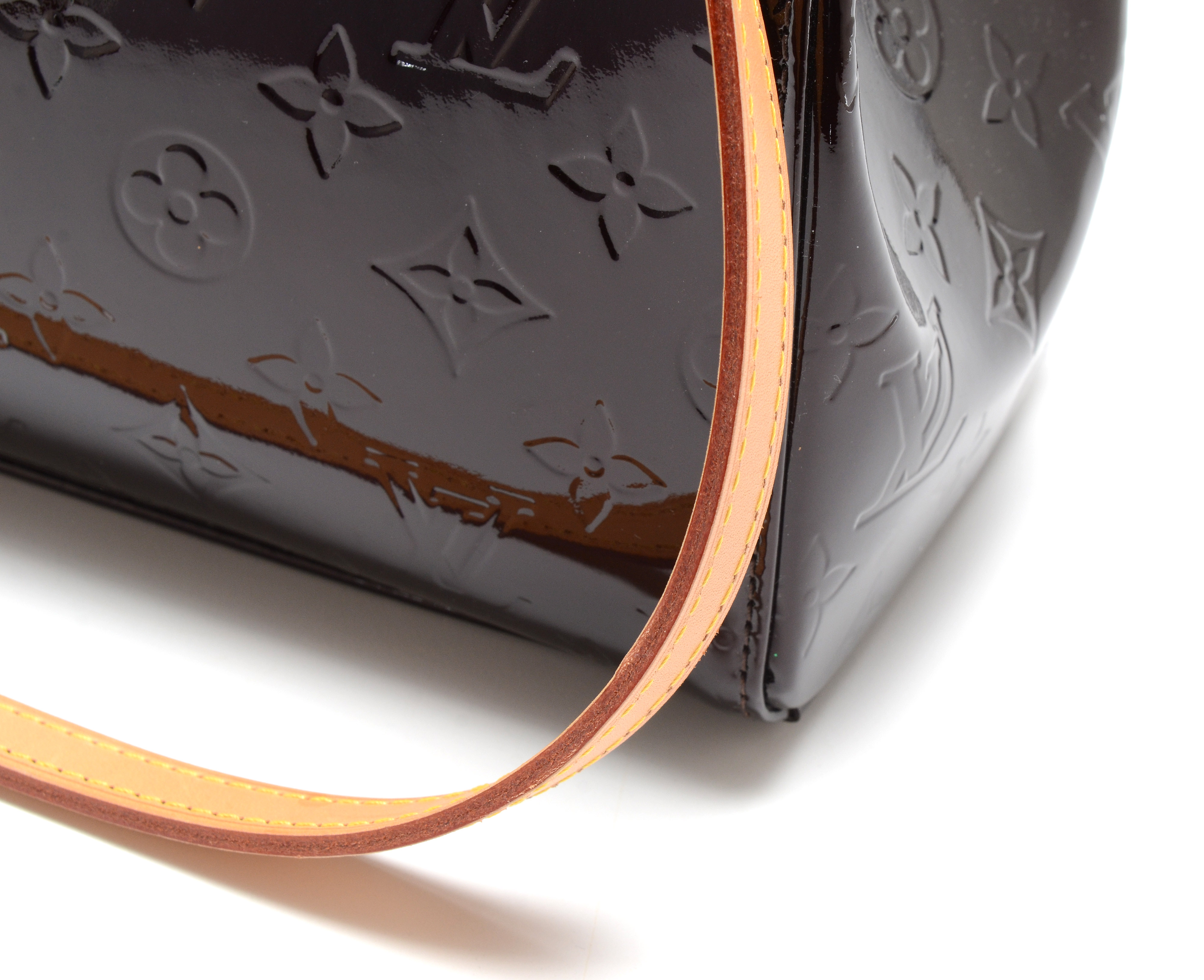 Louis Vuitton Amarante Vernis Brea MM