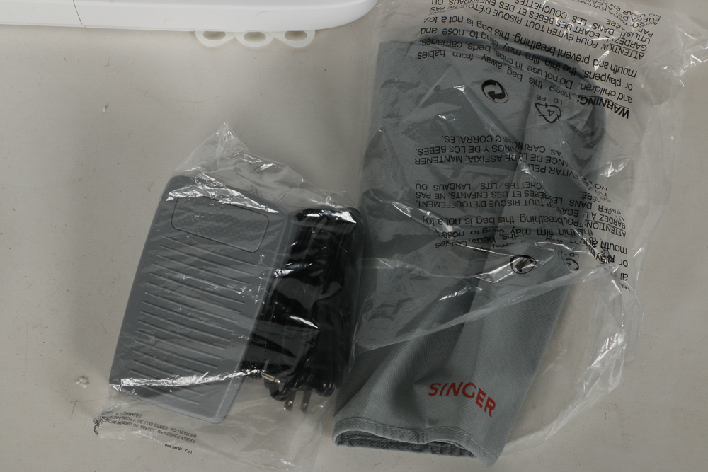 Singer Perfect Finish Sewing Machine