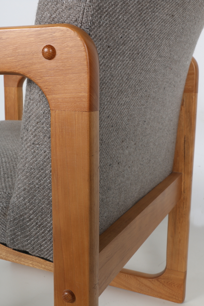 Hon Company Sled Base Chair